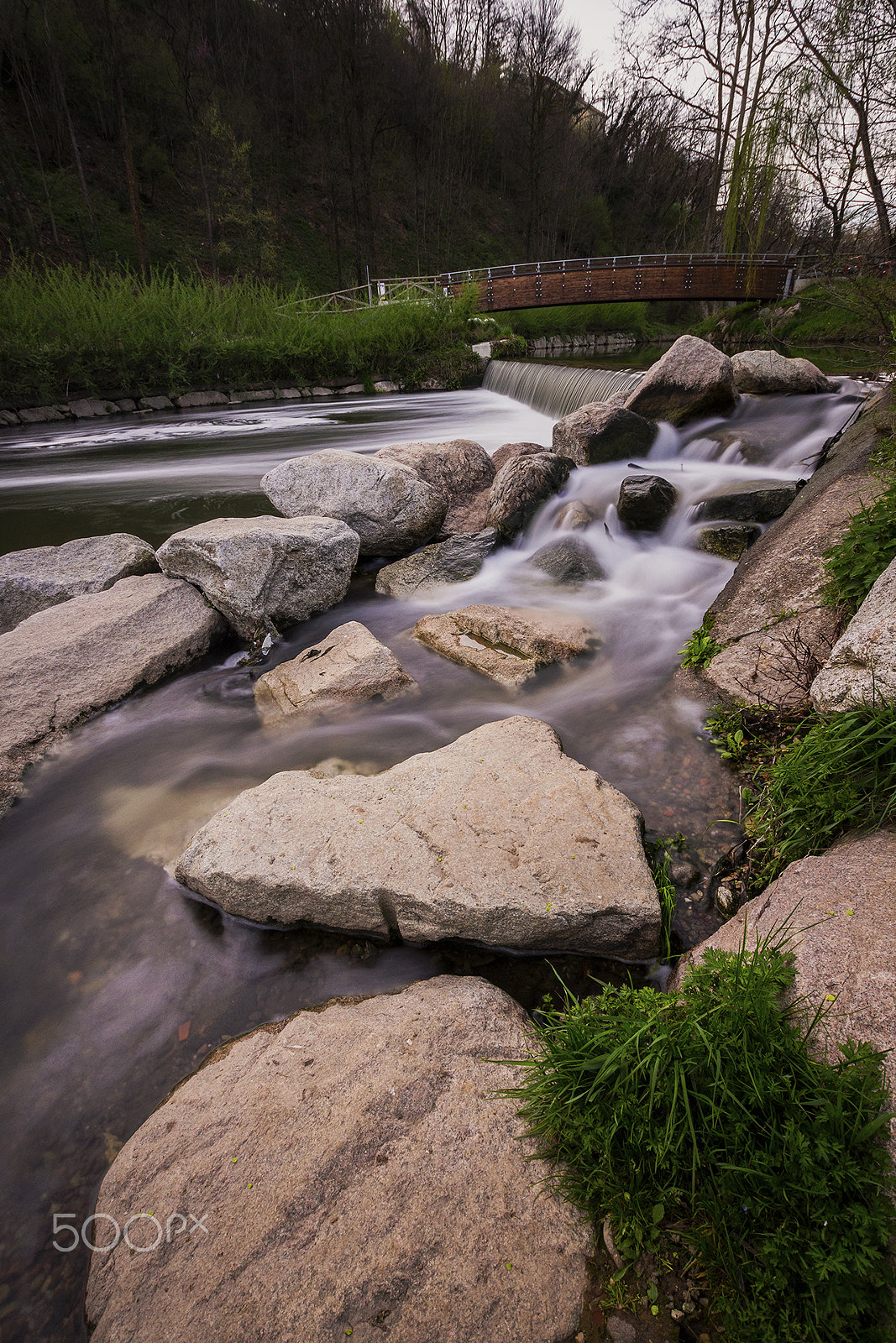 Canon EOS 700D (EOS Rebel T5i / EOS Kiss X7i) + Sigma 10-20mm F3.5 EX DC HSM sample photo. Valle olona photography