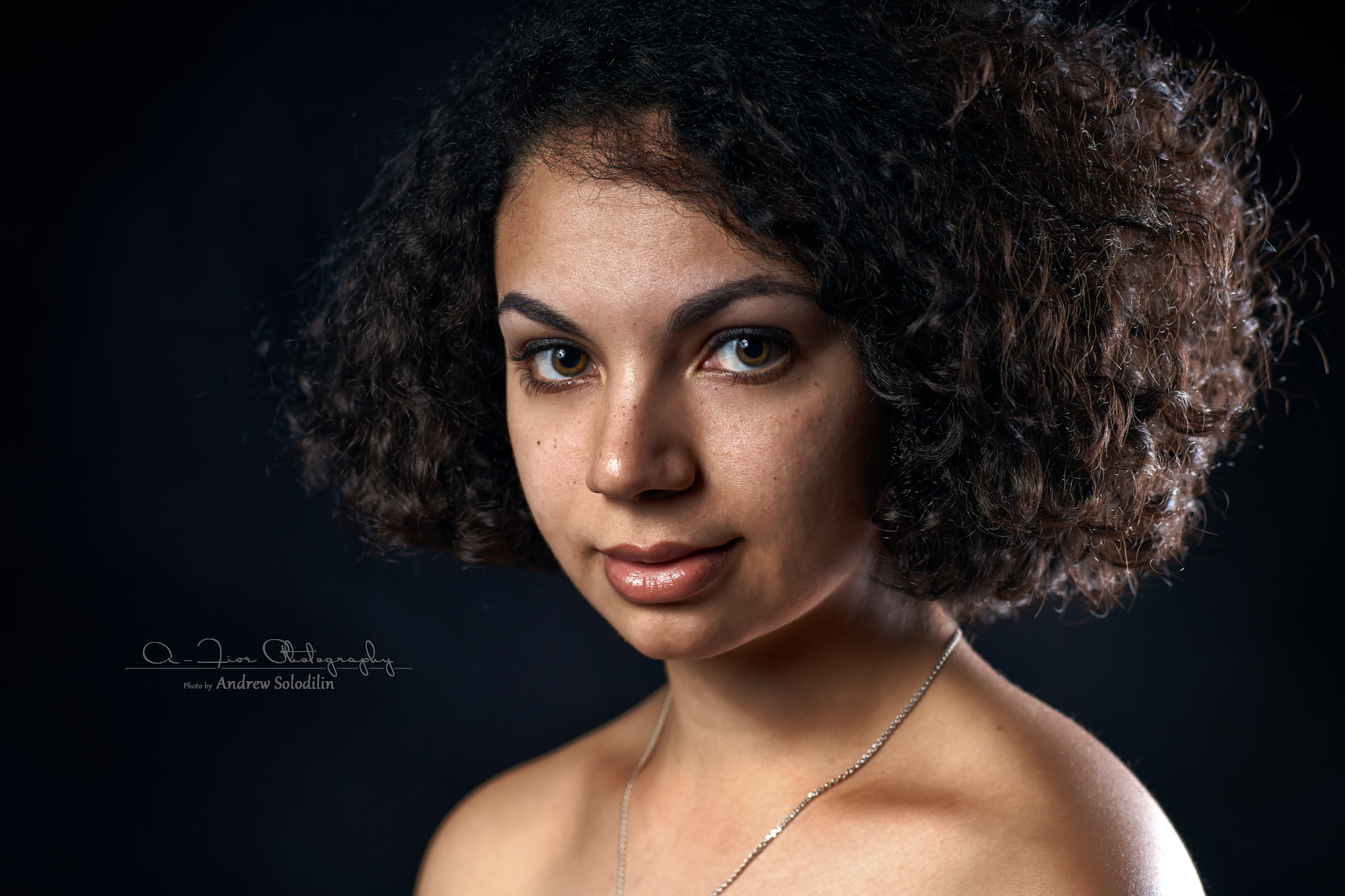 Sony a99 II + Sony 85mm F2.8 SAM sample photo. Diana photography