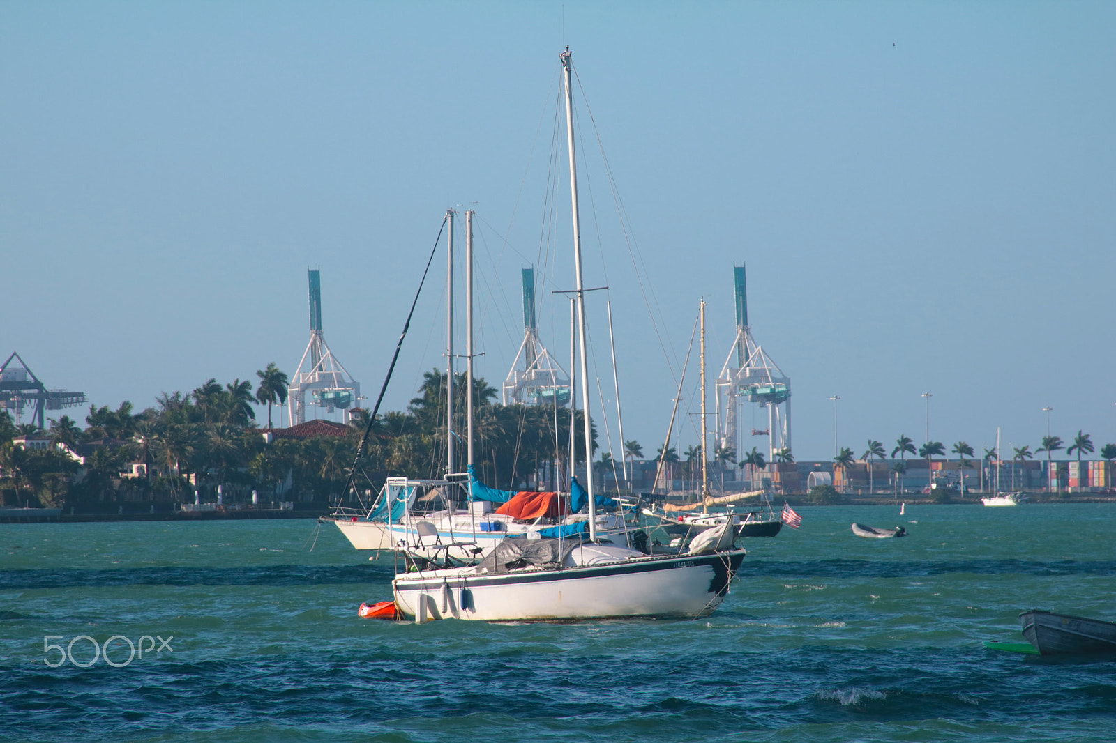 Canon EOS 750D (EOS Rebel T6i / EOS Kiss X8i) + Canon EF 28-200mm F3.5-5.6 USM sample photo. Miami beach ivan varela photography