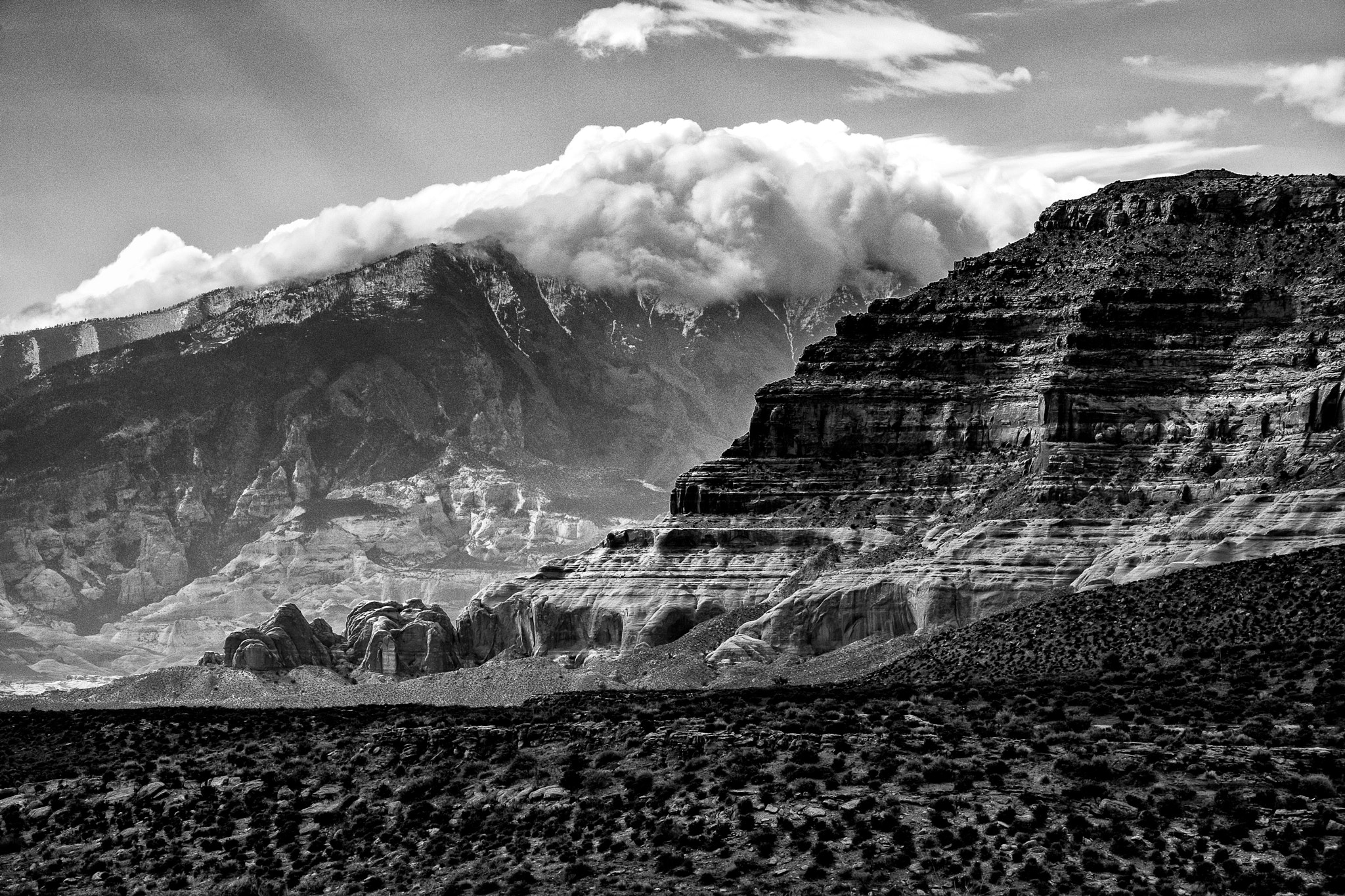 Fujifilm X-T1 + Fujifilm XF 55-200mm F3.5-4.8 R LM OIS sample photo. Navajo mountain enveloped in storm clouds photography