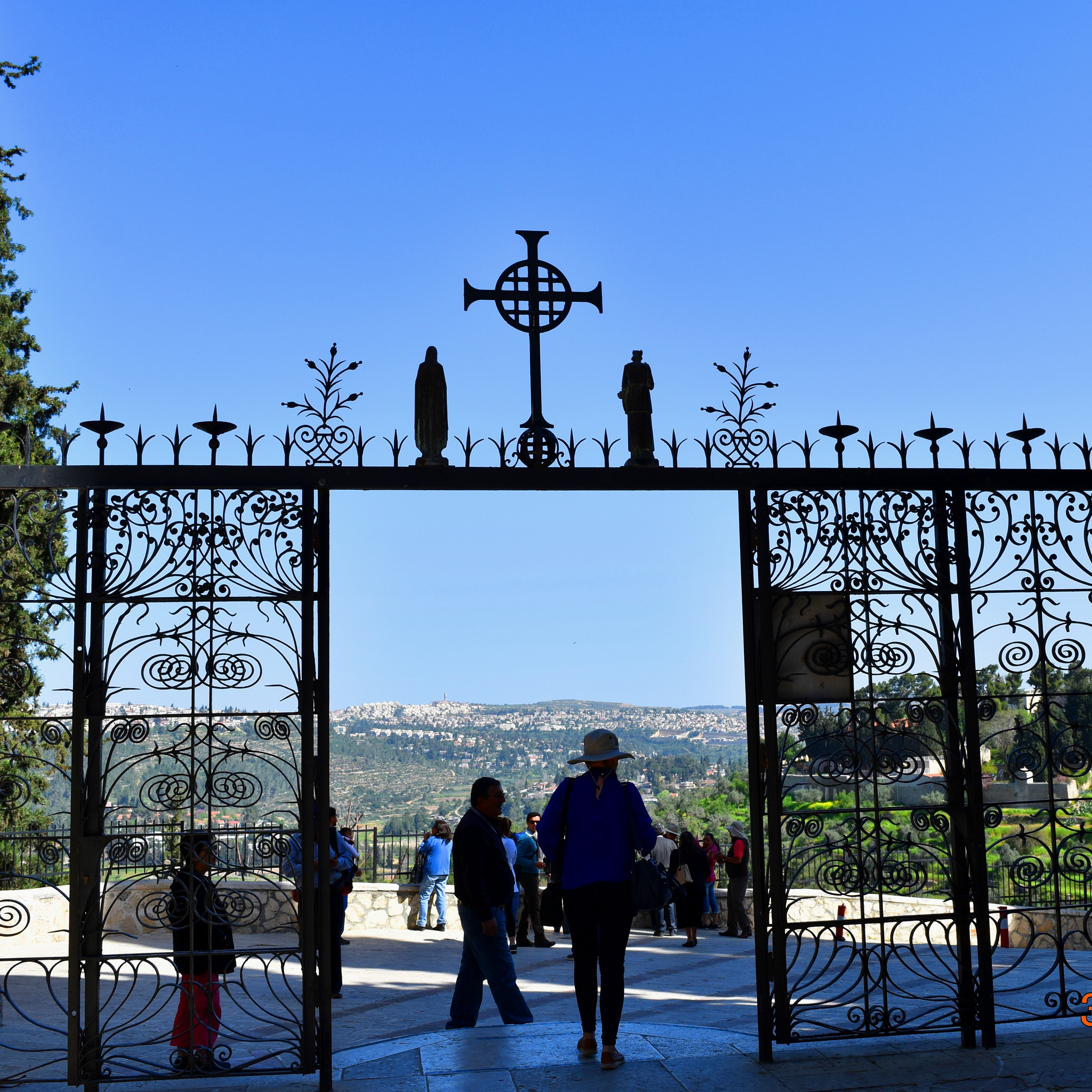 Nikon D3400 sample photo. Gate to the sky photography