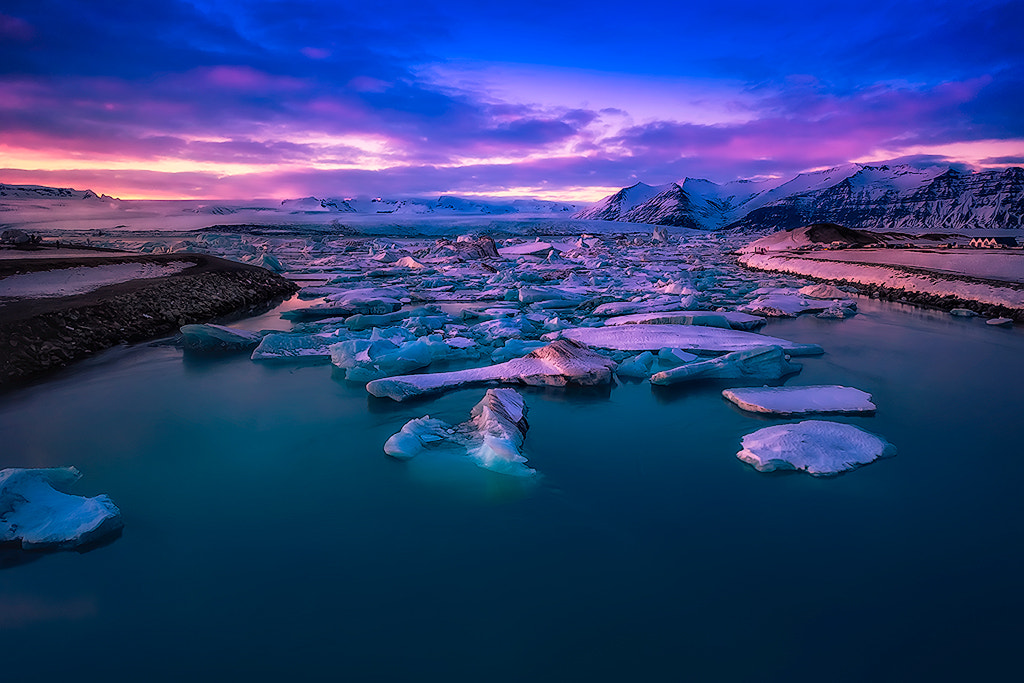 Nikon D700 + Nikon AF-S Nikkor 14-24mm F2.8G ED sample photo. La entrada del glaciar photography