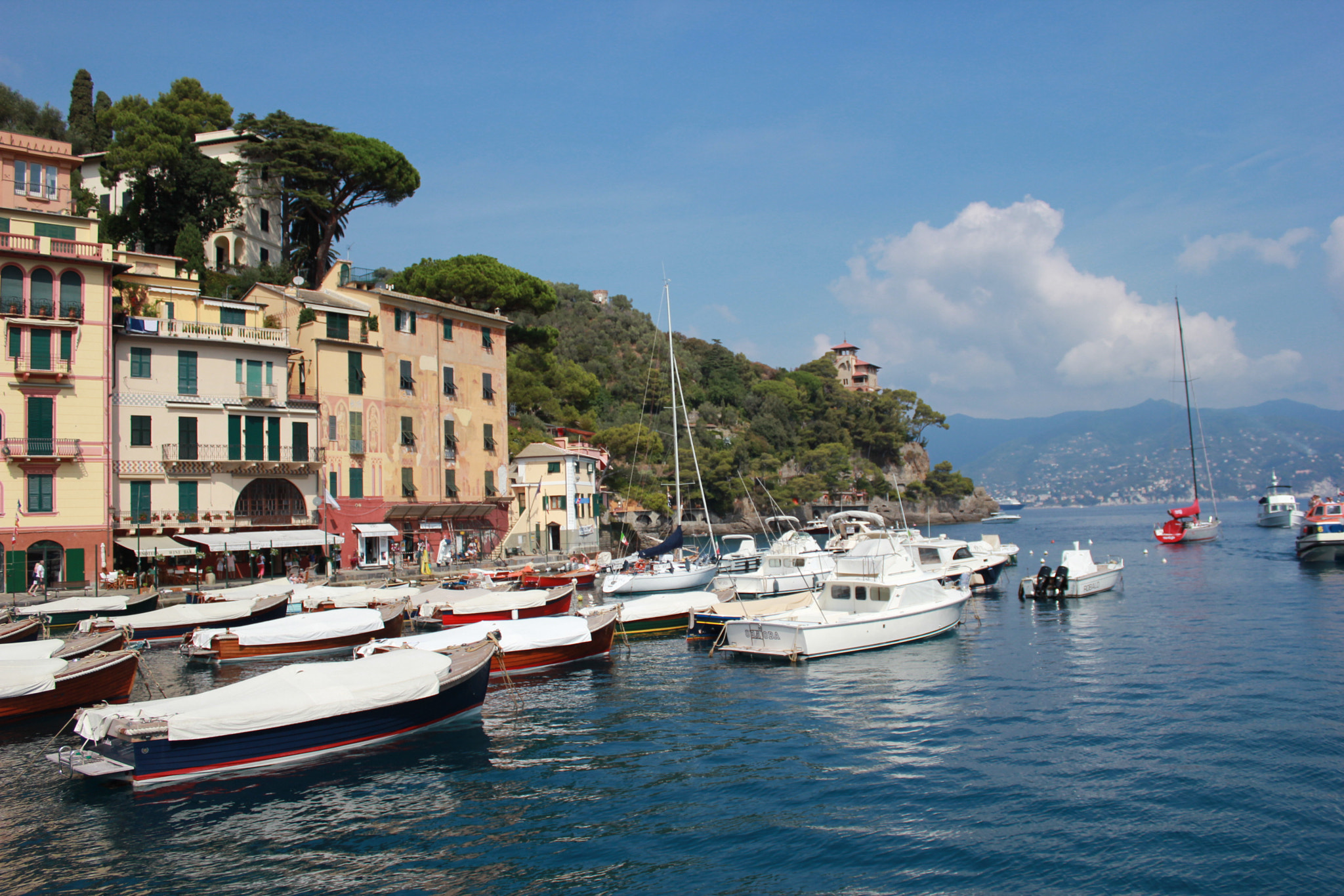 Canon EF-S 18-55mm F3.5-5.6 III sample photo. Italy photography