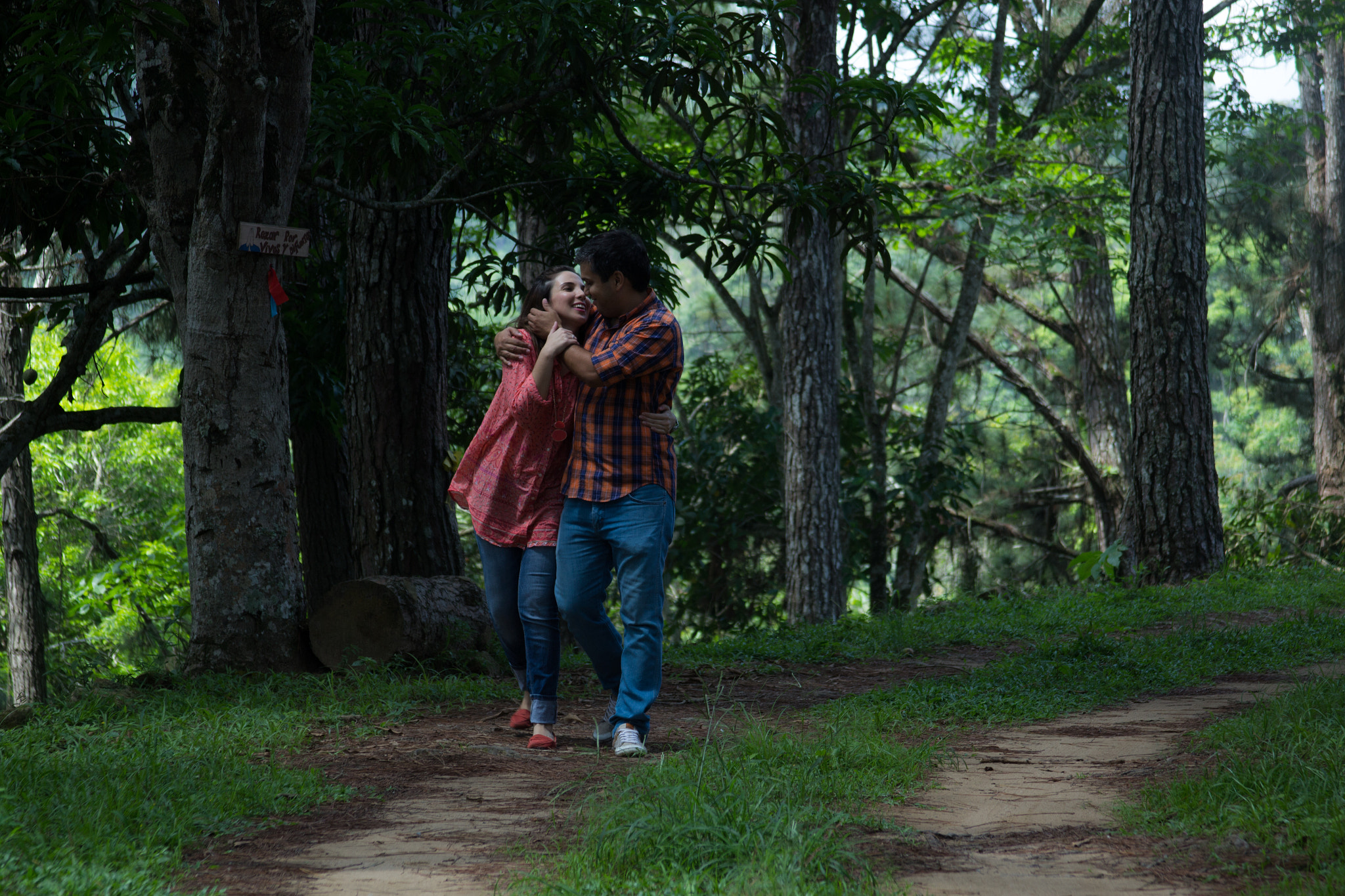 Canon EF 28-135mm F3.5-5.6 IS USM sample photo. Salida en pareja photography