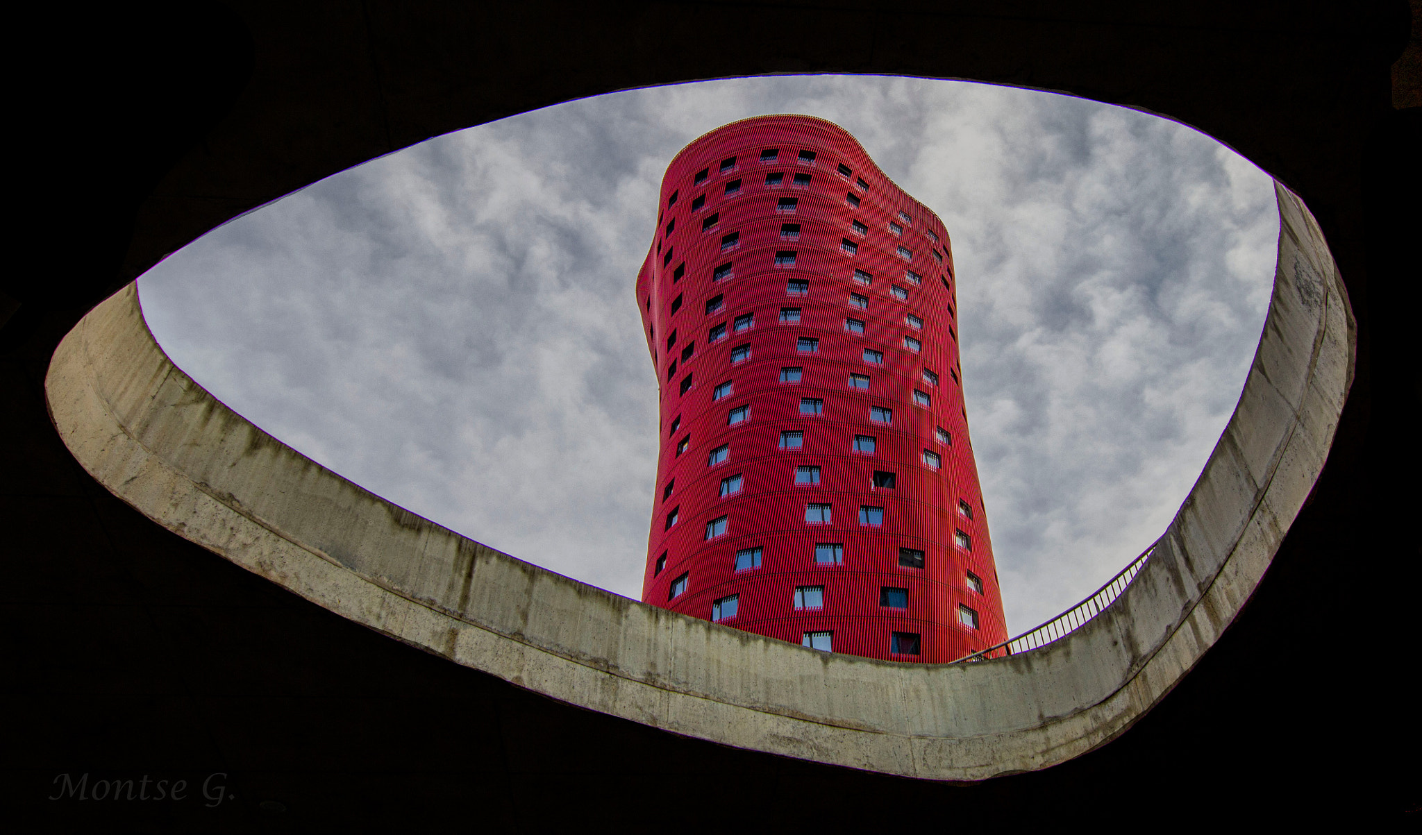 Sigma 10-20mm F3.5 EX DC HSM sample photo. Porta fira. photography