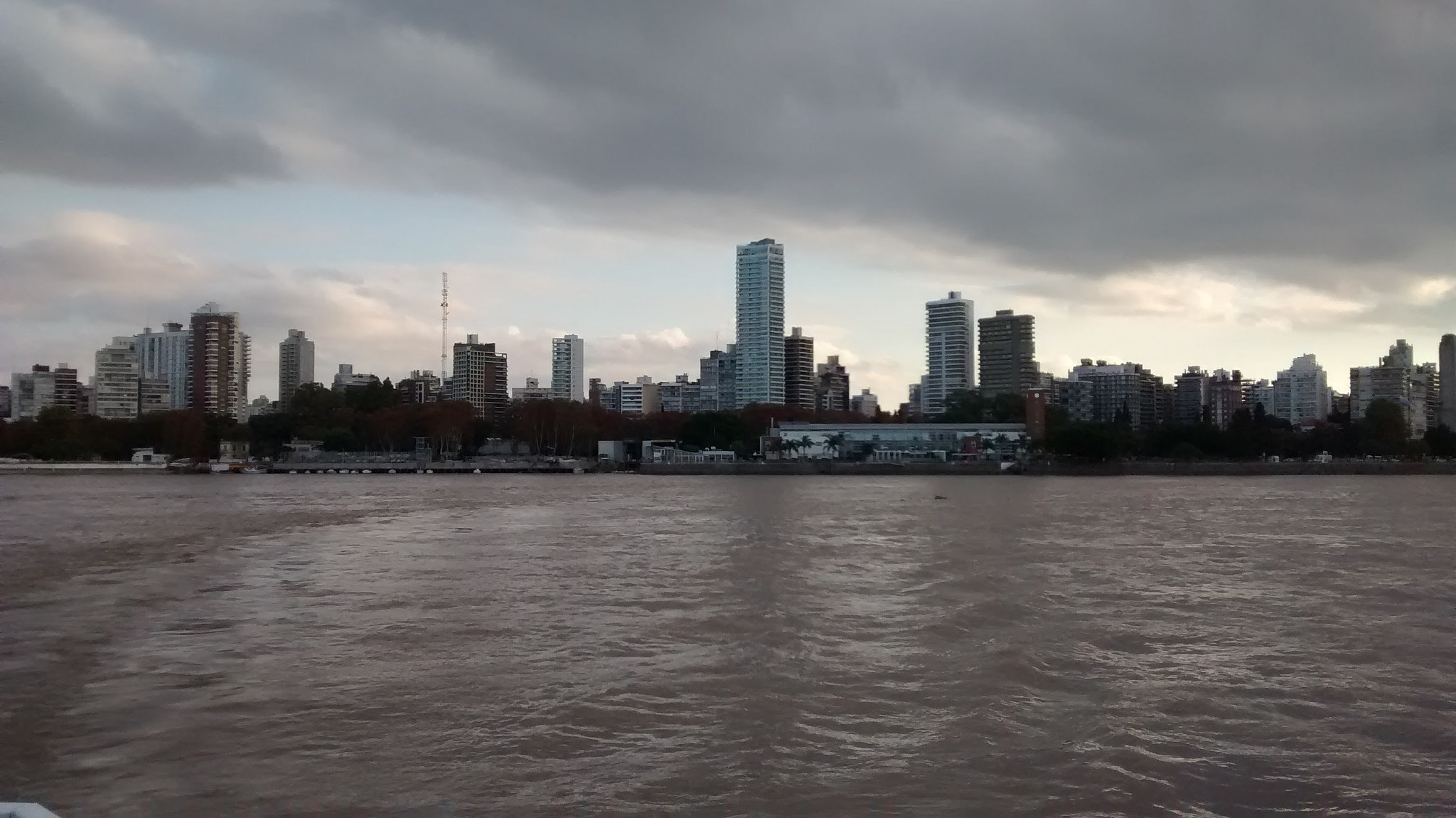 Motorola XT1032 sample photo. River photography