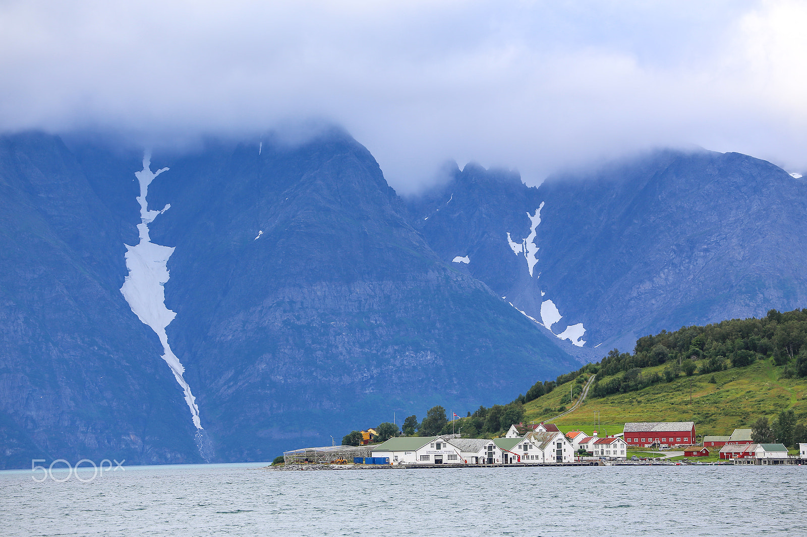 Canon EF 70-300mm F4-5.6L IS USM sample photo. Hamnnes in rotsund photography