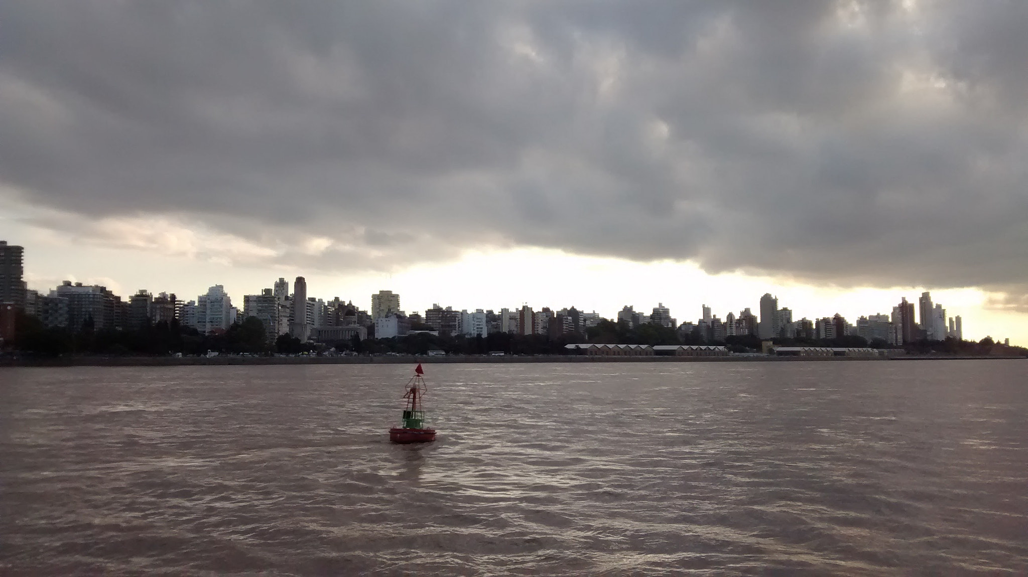 Motorola XT1032 sample photo. Rain photography