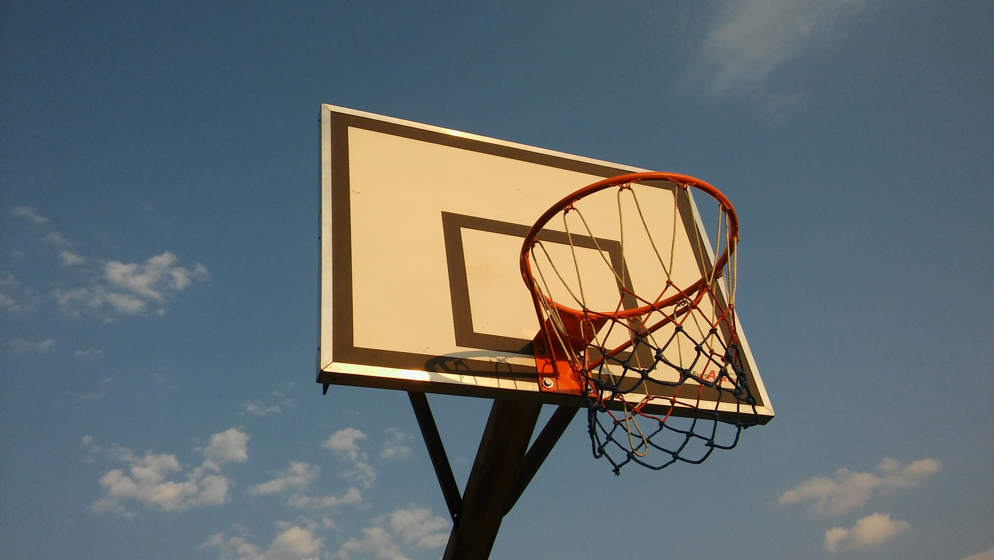 LG SPIRIT 4G LTE sample photo. Basketball & sky photography