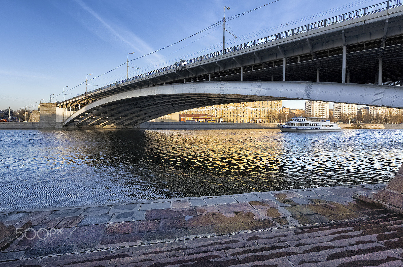 Canon EF 16-35mm F2.8L II USM sample photo. У моста / at the bridge. photography