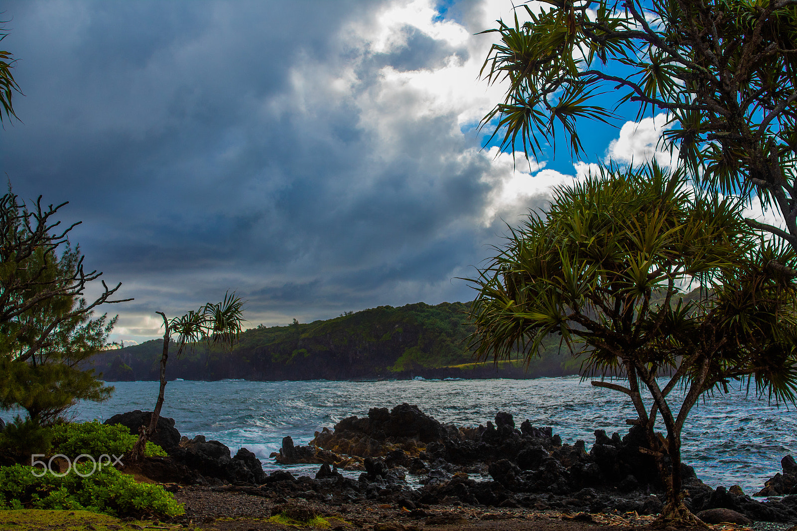 Canon EF 28-135mm F3.5-5.6 IS USM sample photo. Coastal storm photography