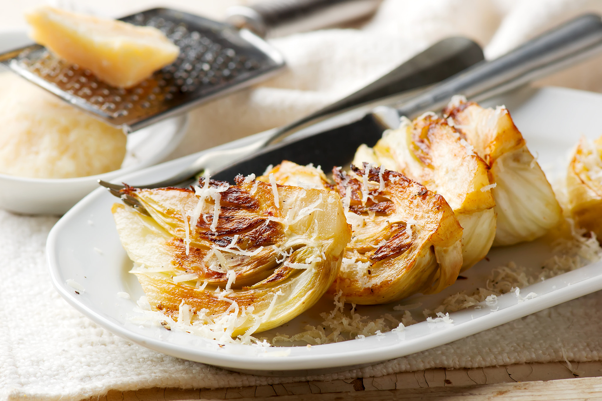 Nikon AF-S Micro-Nikkor 105mm F2.8G IF-ED VR sample photo. Parmesan fennel on white plate photography