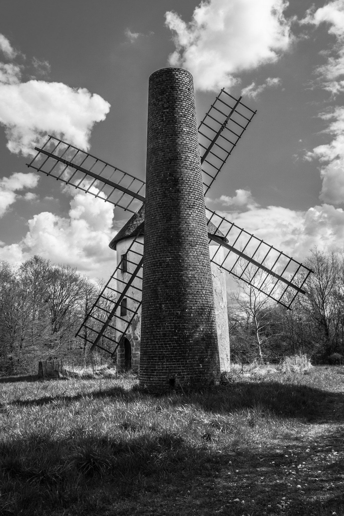 Canon EOS 40D + Canon EF-S 17-85mm F4-5.6 IS USM sample photo. Windmill photography
