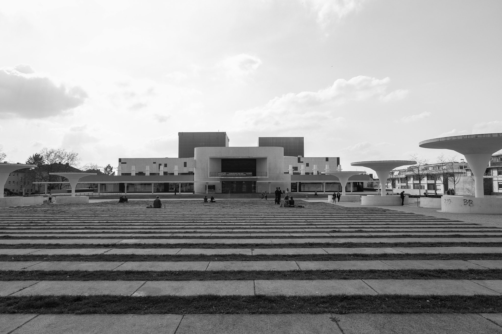 Fujifilm X-M1 sample photo. Staatstheater darmstadt  photography