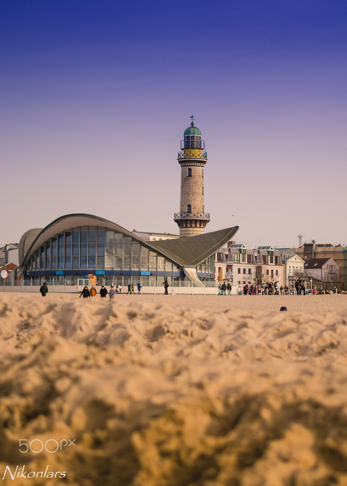 Nikon D7000 + Nikon AF-S Nikkor 50mm F1.8G sample photo. Warnemünde leuchtturm photography