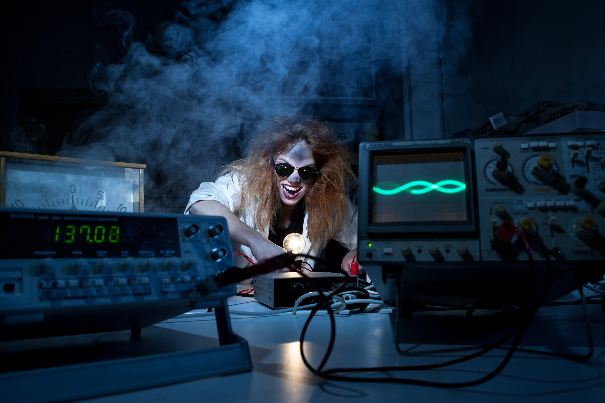 Canon EF 28-105mm f/3.5-4.5 USM sample photo. Crazy physicist photography
