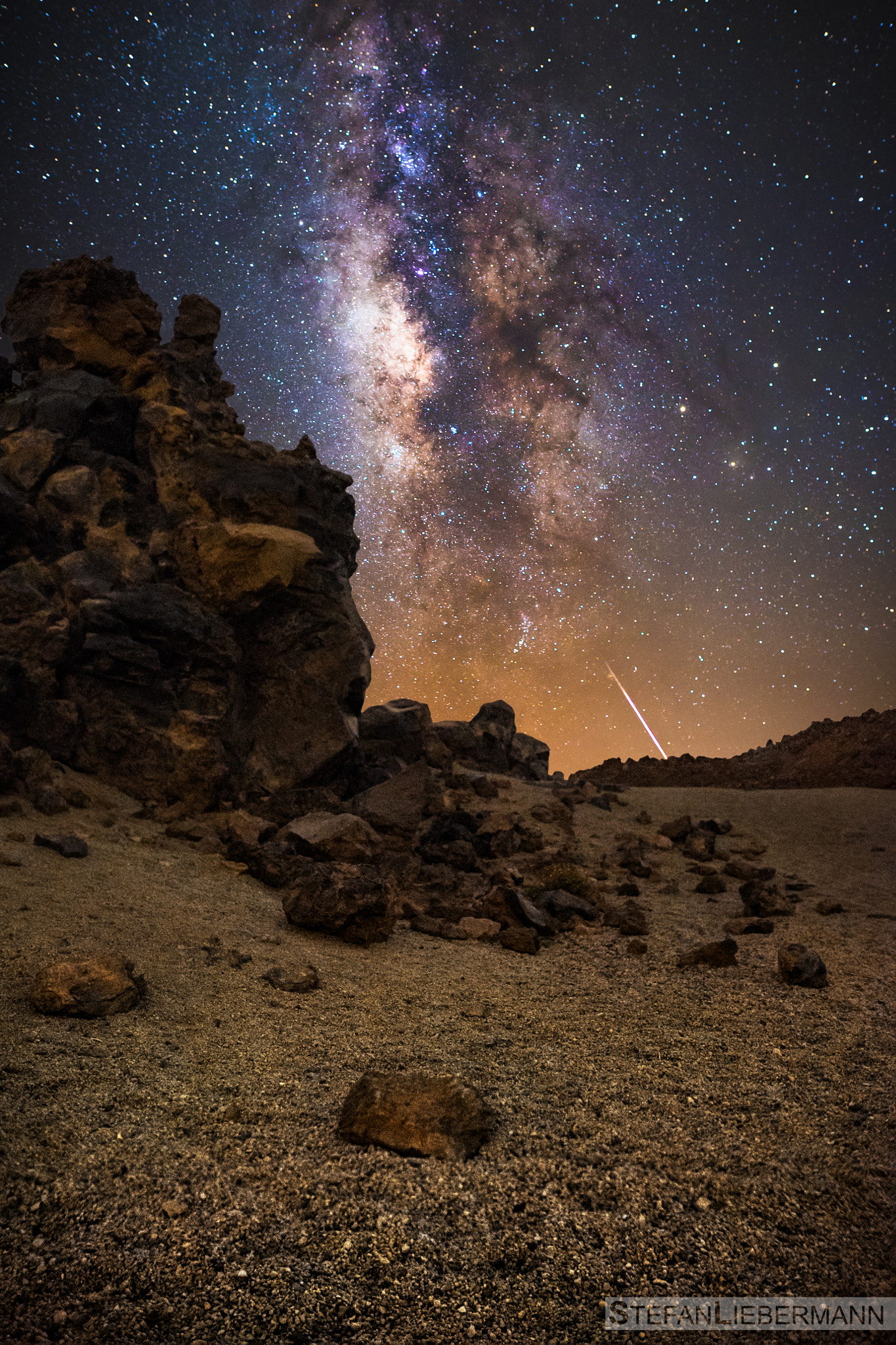 Sony a7S + Sony DT 50mm F1.8 SAM sample photo. Falling star photography