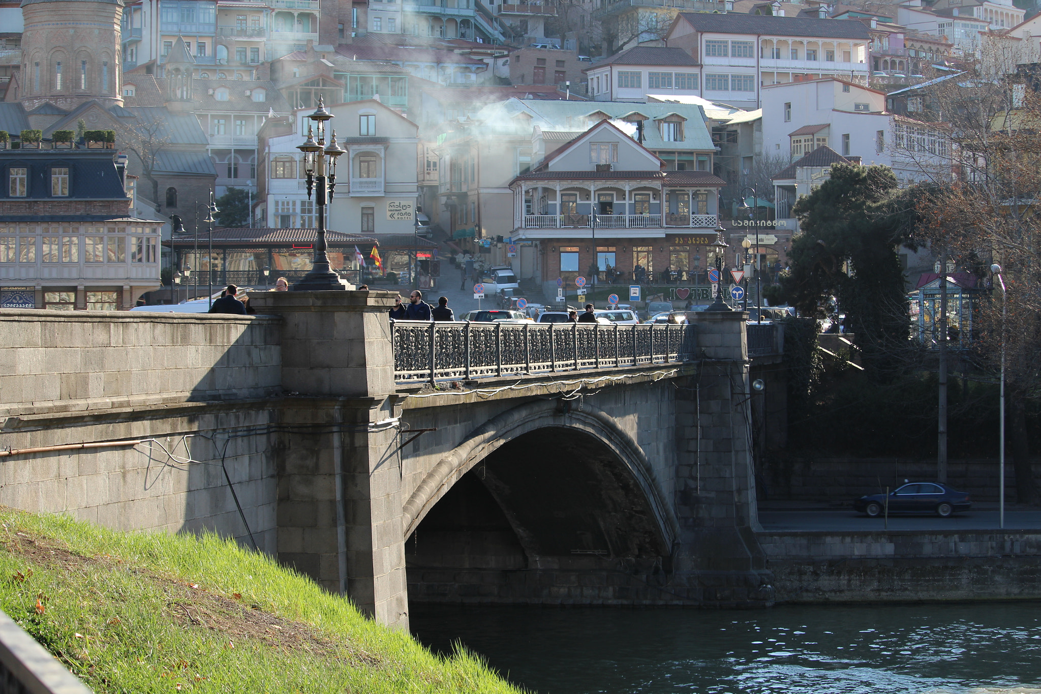 Canon EF-S 55-250mm F4-5.6 IS STM sample photo. Old bridge photography