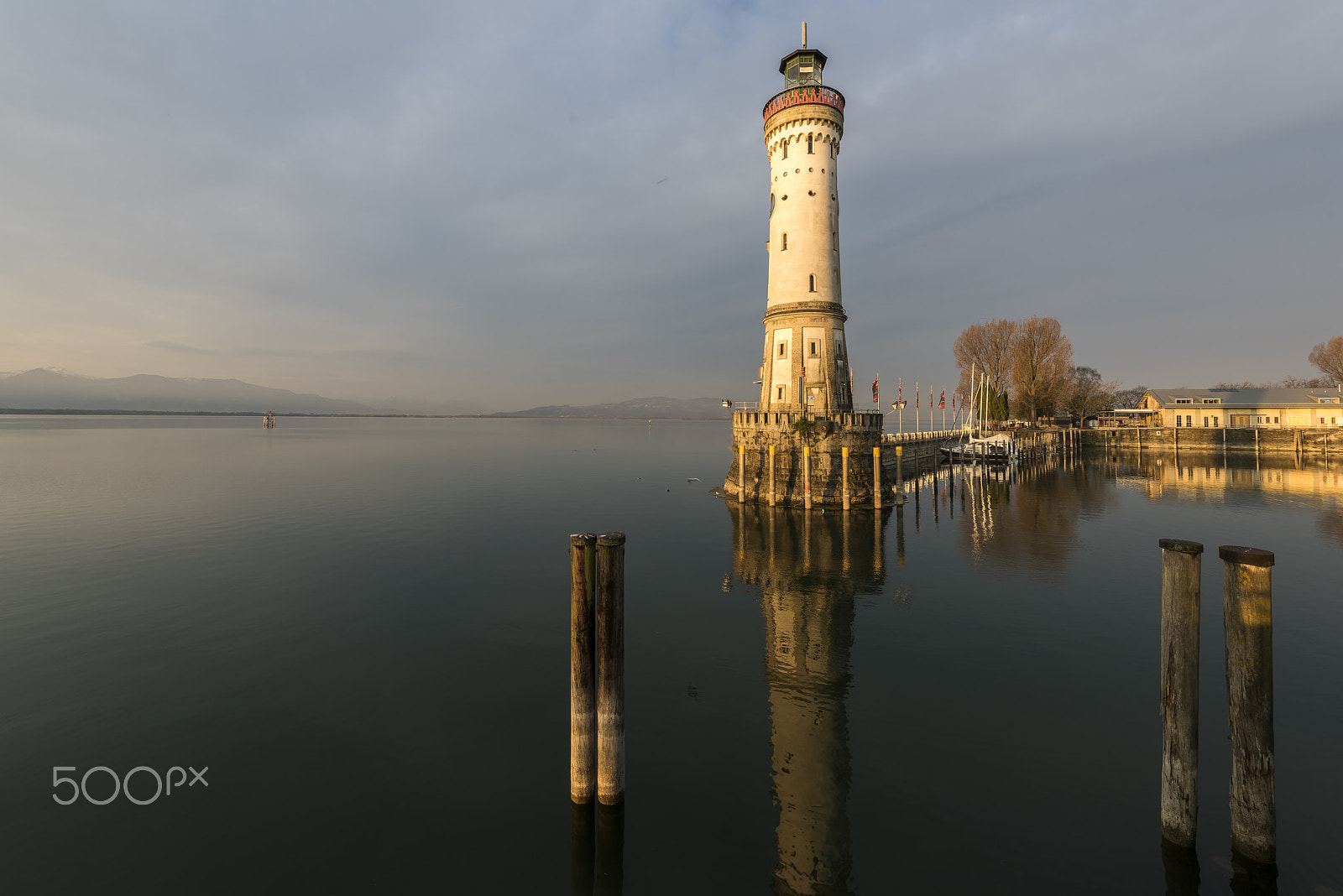 Nikon D810 sample photo. Sunrise at the lighthouse photography