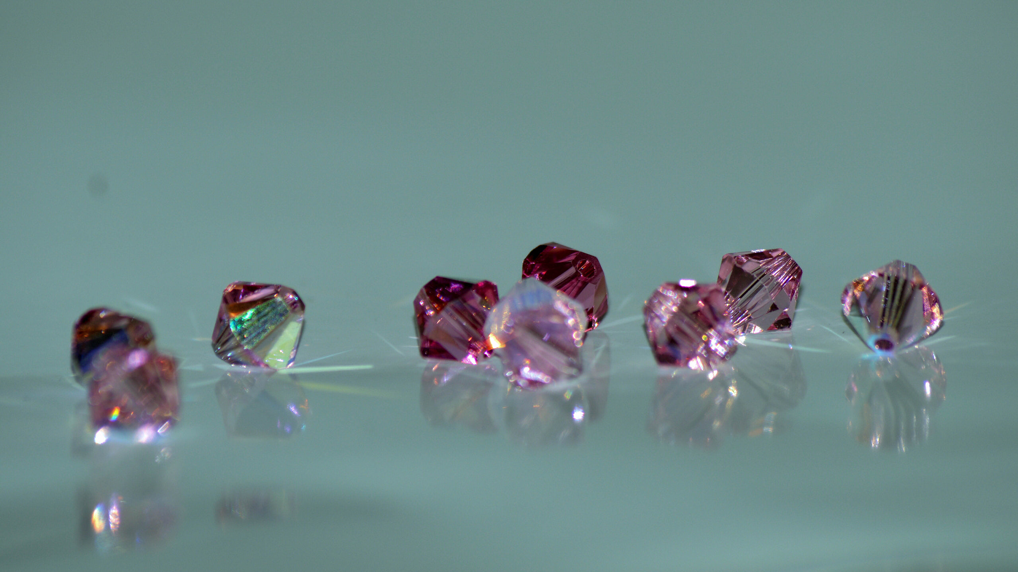 Sigma 70-300mm F4-5.6 APO DG Macro sample photo. Beads photography