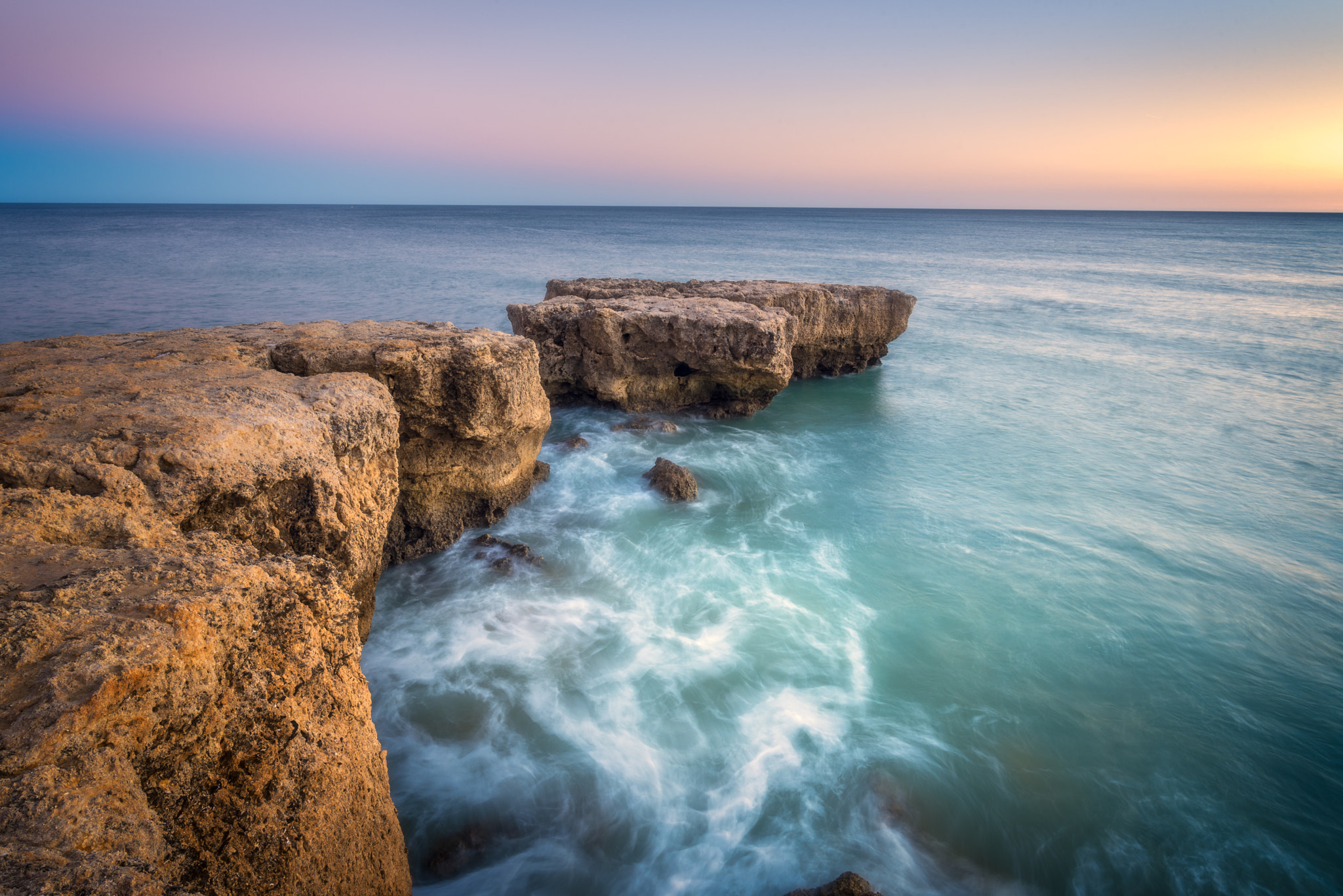 Nikon D750 + Nikon AF-S Nikkor 20mm F1.8G ED sample photo. Algarve photography