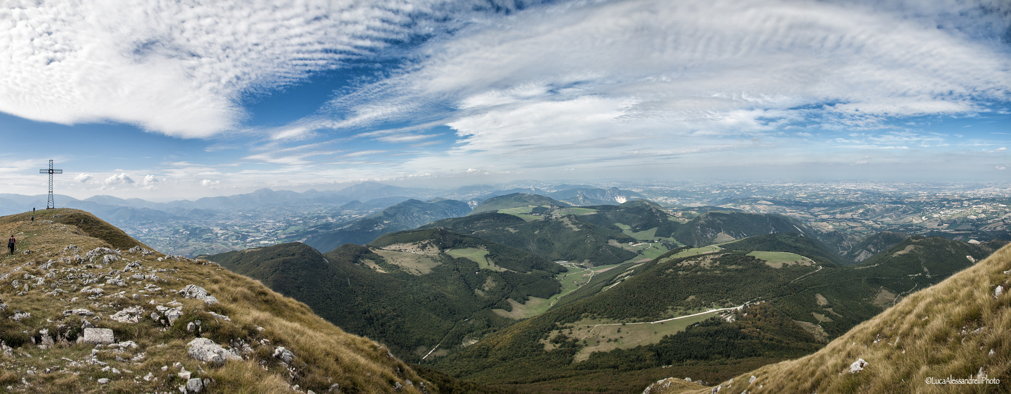 Nikon D90 + Tamron 18-270mm F3.5-6.3 Di II VC PZD sample photo. Panoramic from san vicino mountain - italy photography