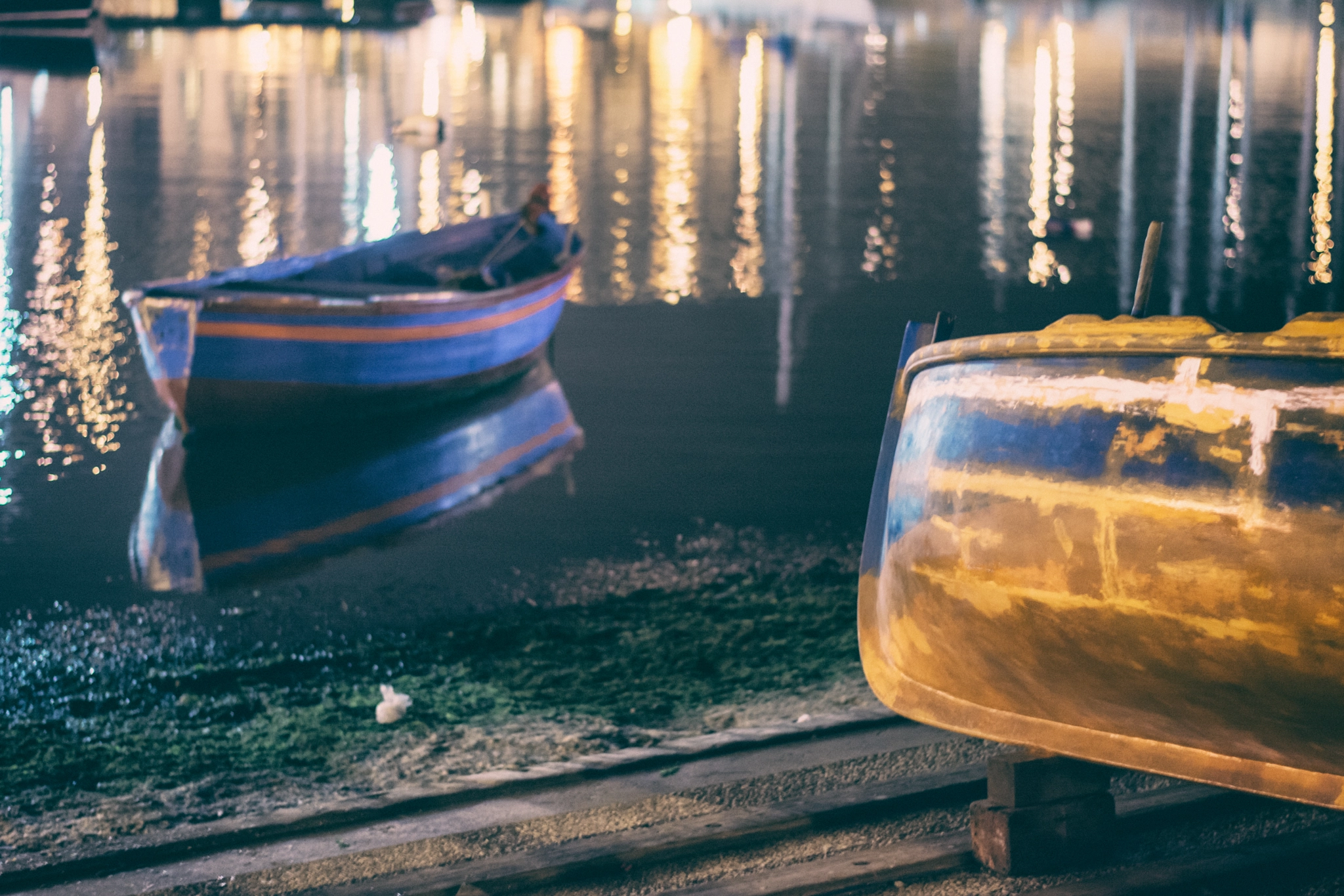 Nikon D5200 + Nikon AF-S Nikkor 50mm F1.8G sample photo. Boats photography