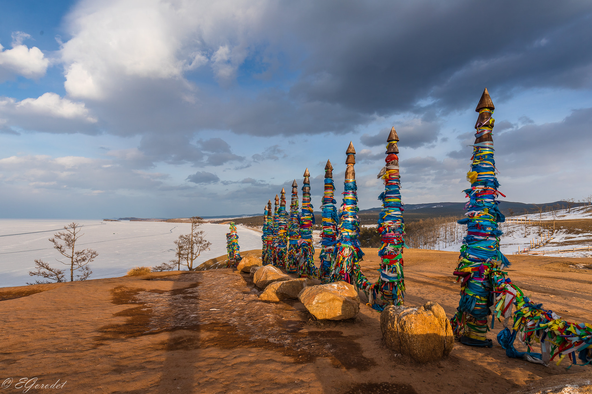 Canon EF 16-35mm F4L IS USM sample photo. Shamanism pillars at burhan cape, baikal photography
