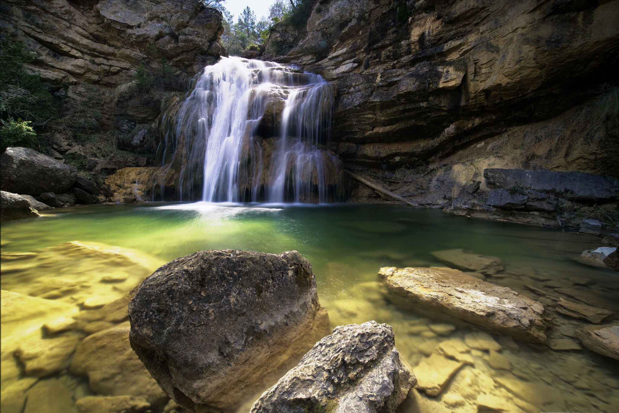 Sony a7R II + Sony Vario-Tessar T* FE 16-35mm F4 ZA OSS sample photo. Gorg de la cabana photography