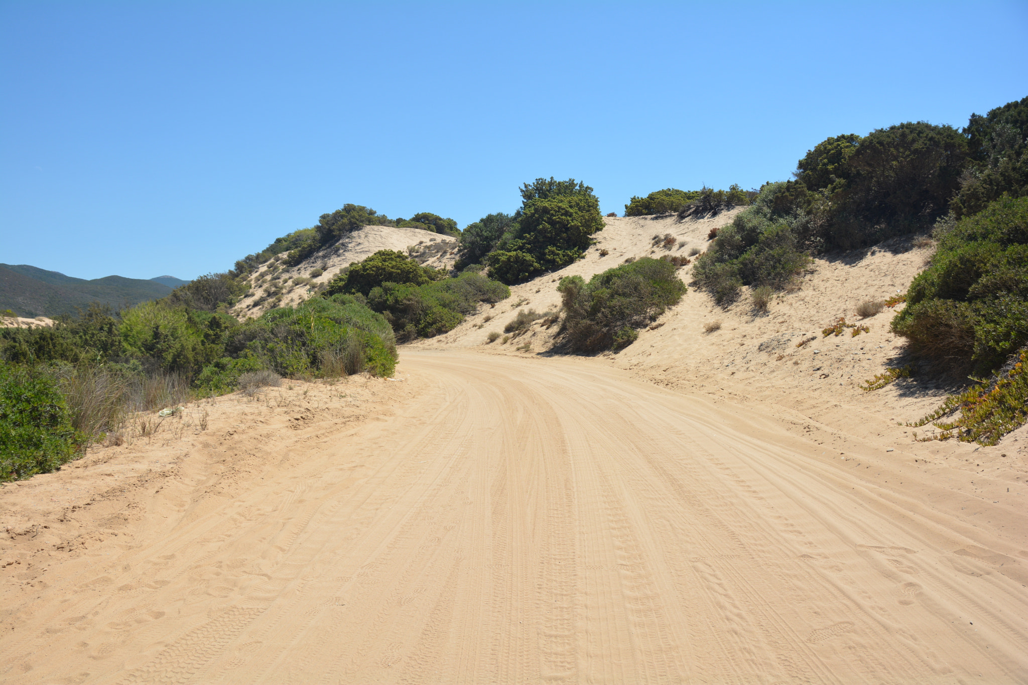 Nikon D7100 sample photo. The desert photography