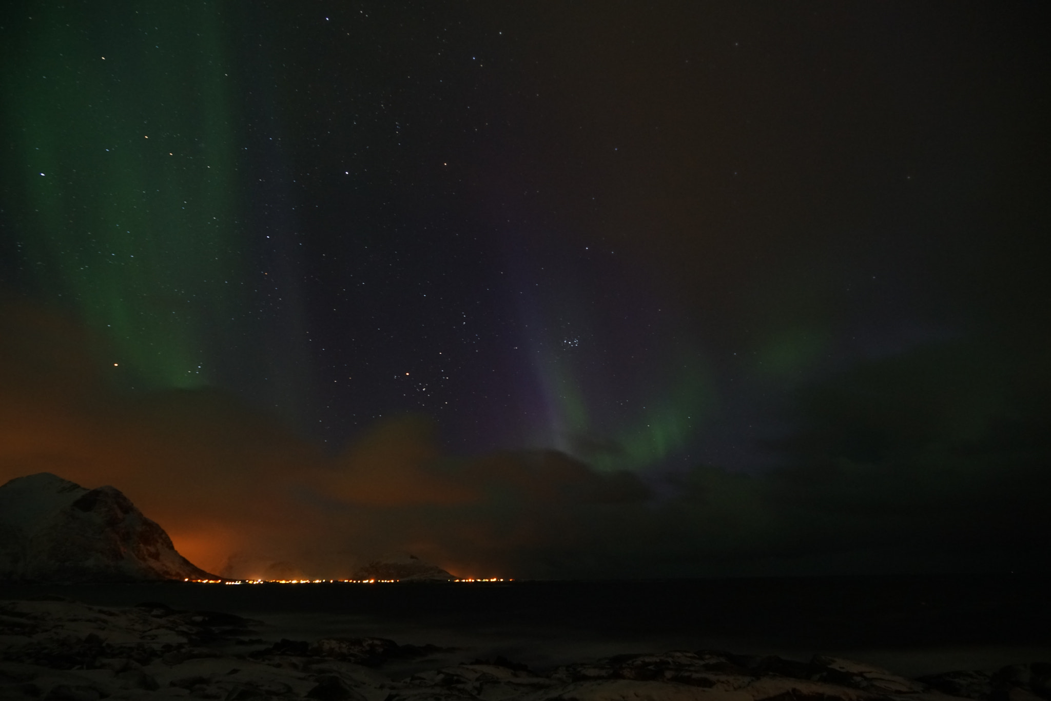 Sony FE 24-240mm F3.5-6.3 OSS sample photo. Aurora borealis über brenna photography