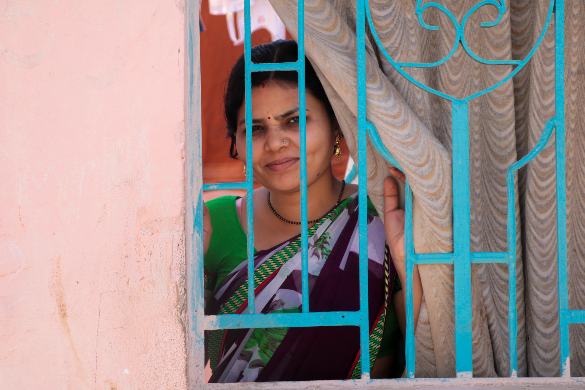 Canon EOS 760D (EOS Rebel T6s / EOS 8000D) sample photo. Indian woman vi photography