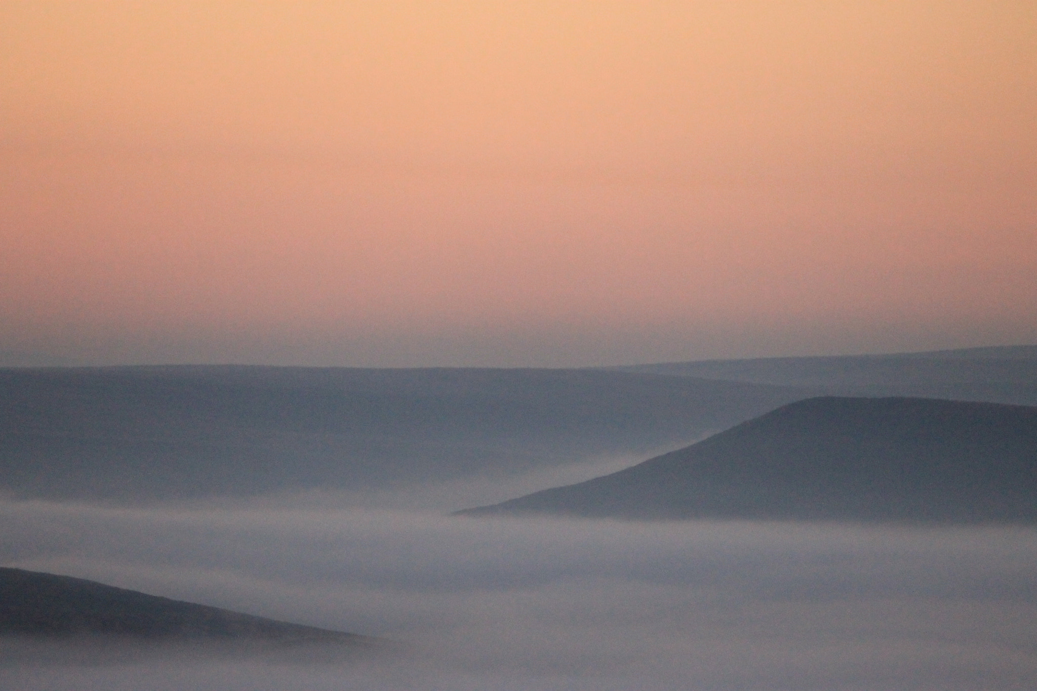 Canon EF-S 55-250mm F4-5.6 IS sample photo. Mist photography