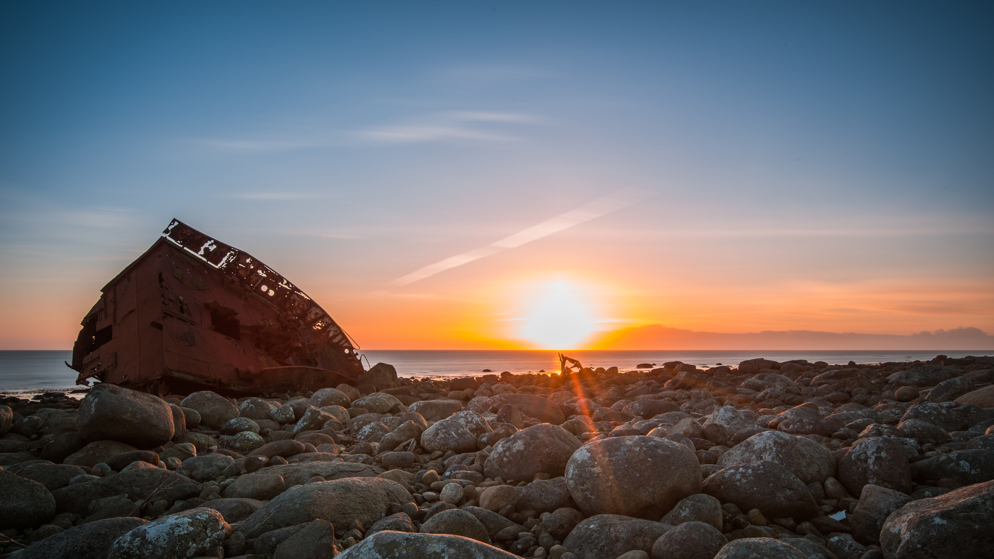 Nikon D810 + Nikon AF-S Nikkor 16-35mm F4G ED VR sample photo. Sunset of the shipwreck of nordfrost. westcoast of norway photography