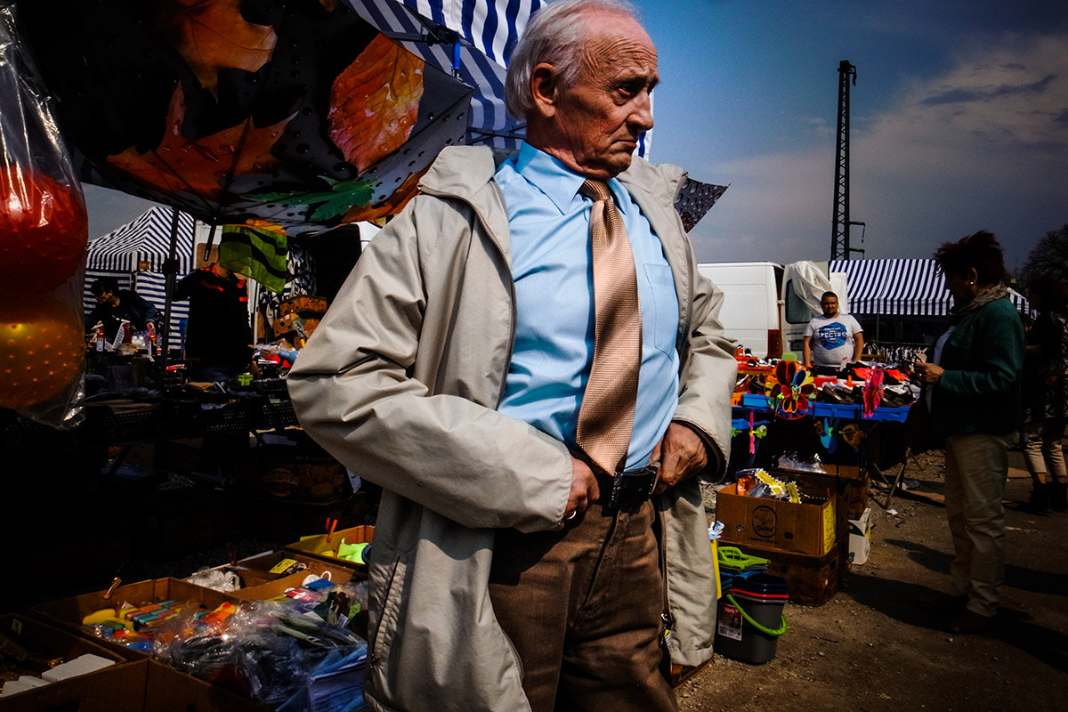 RICOH GR LENS sample photo. Elegance photography