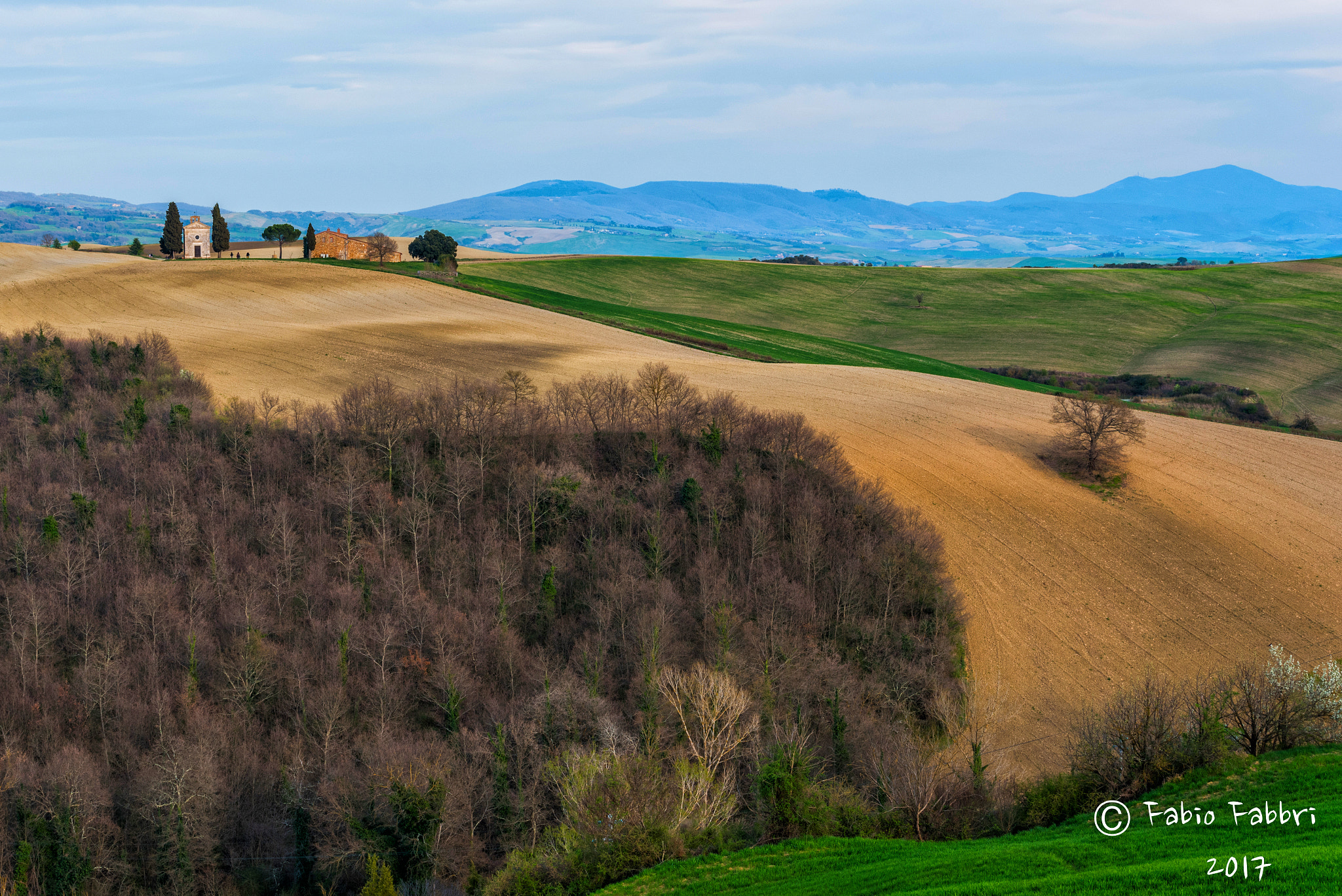 Tamron SP 70-200mm F2.8 Di VC USD sample photo. The colors of the val d'orcia 3 photography