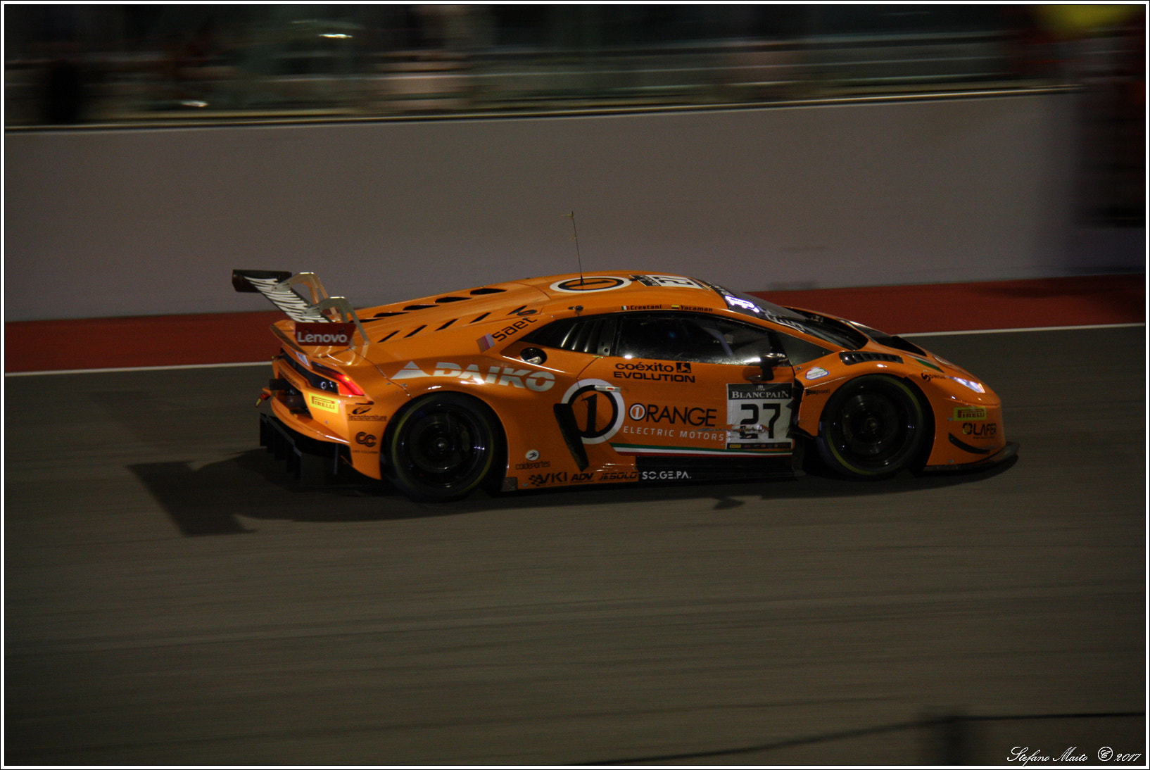Canon EF-S 18-200mm F3.5-5.6 IS sample photo. Lamborghini orange1 photography