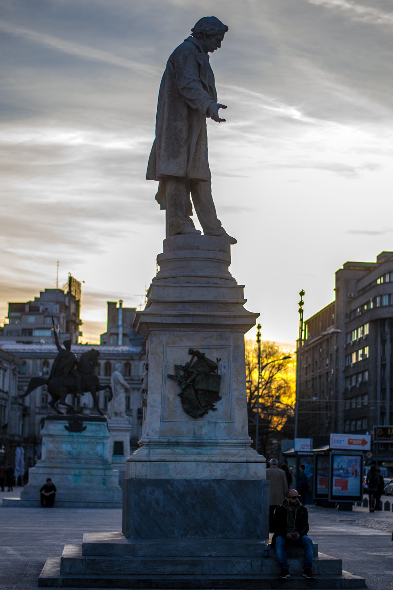 Nikon D3100 + Nikon AF-S Nikkor 50mm F1.8G sample photo. Statue photography