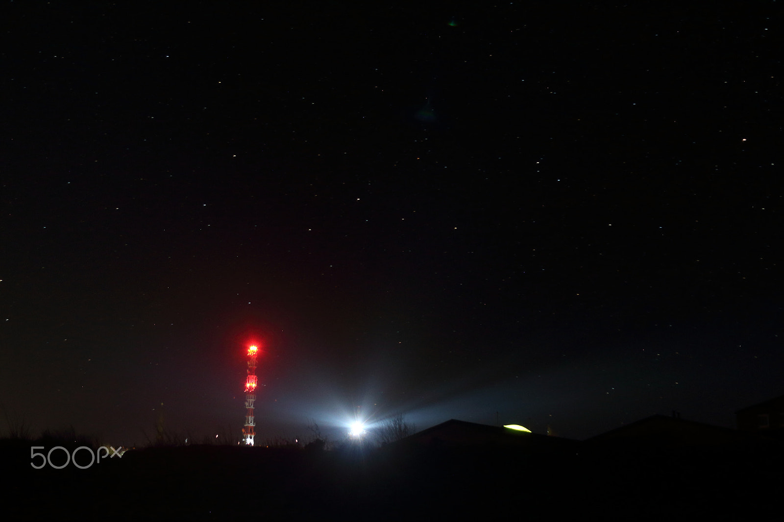 Canon EF 28-135mm F3.5-5.6 IS USM sample photo. Night photography