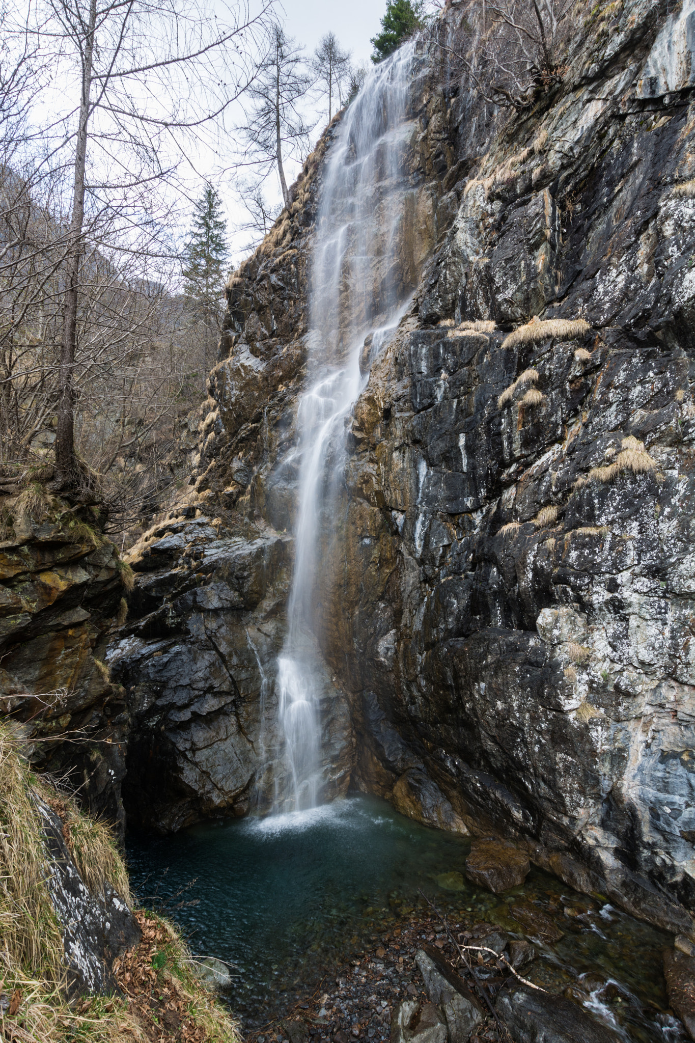 Nikon D7100 + Sigma 10-20mm F3.5 EX DC HSM sample photo. Serio waterfalls photography