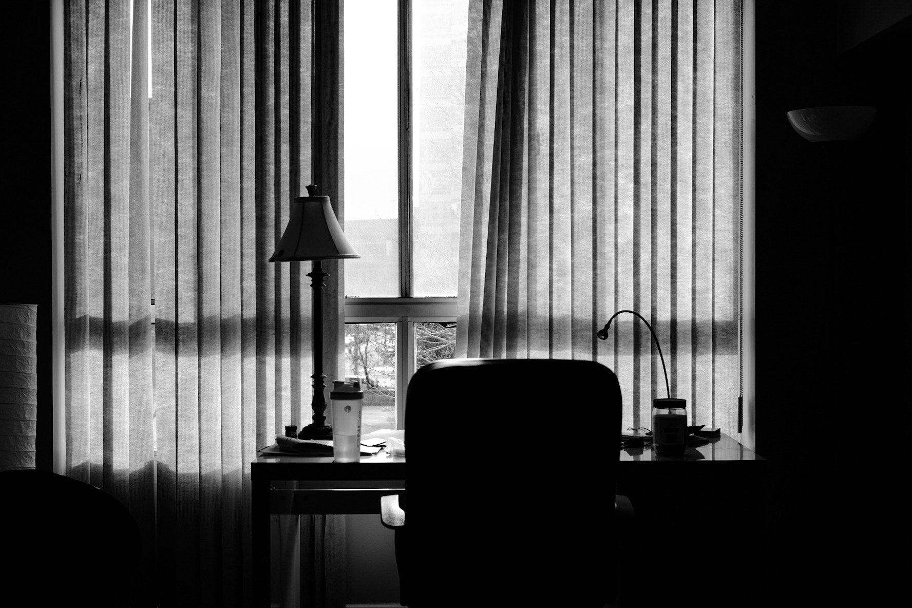 Fujifilm X-T1 + Fujifilm XF 35mm F2 R WR sample photo. Desk photography