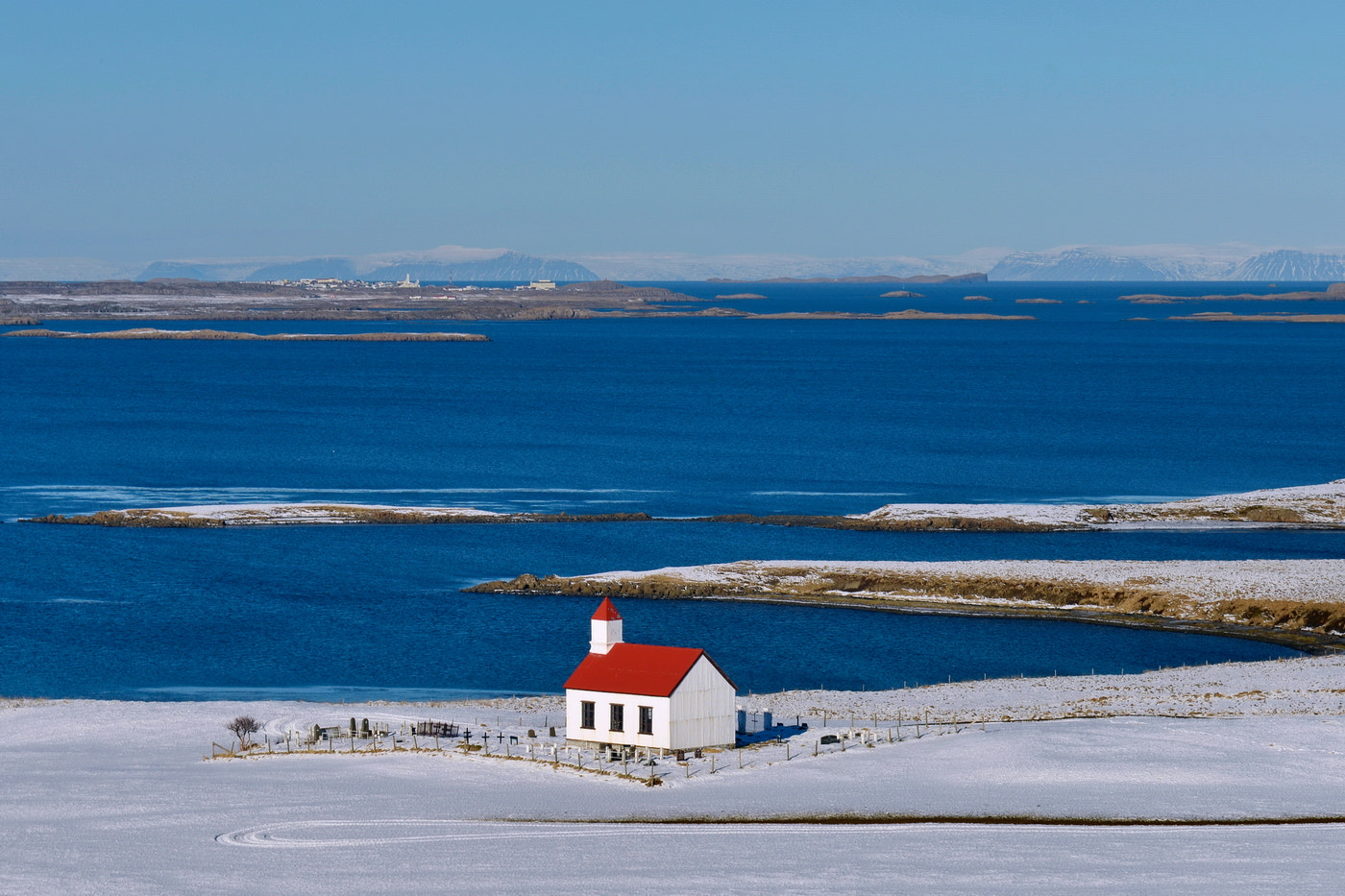 Nikon AF-S Nikkor 24-70mm F2.8G ED sample photo. Iceland landscapes photography