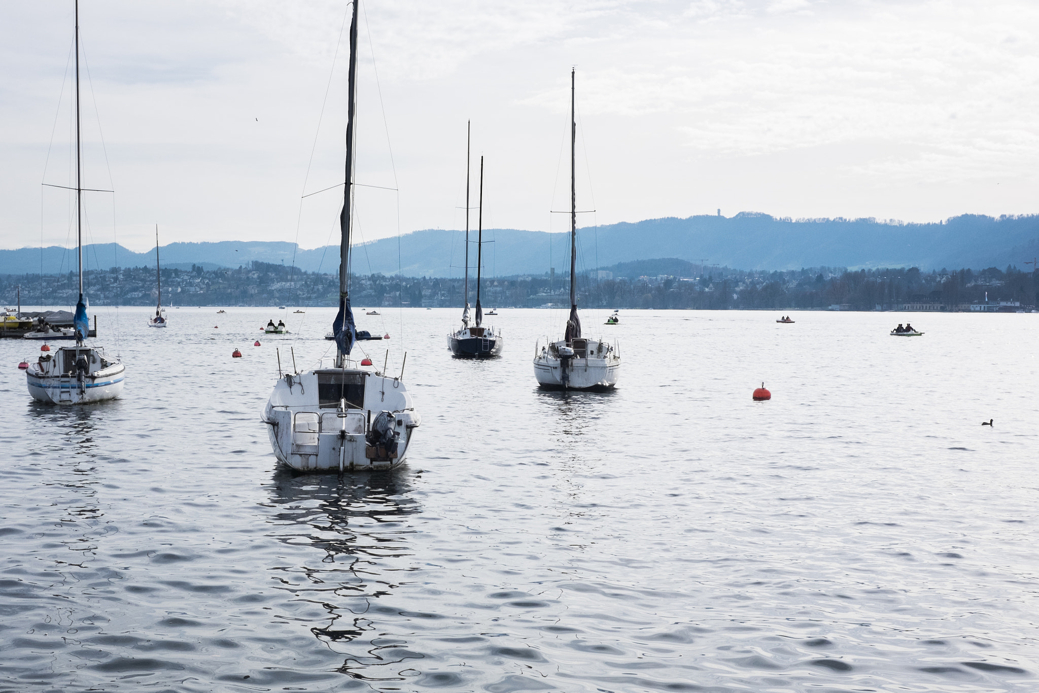 Fujifilm X-E2 + Fujifilm XF 27mm F2.8 sample photo. Zurich waters photography