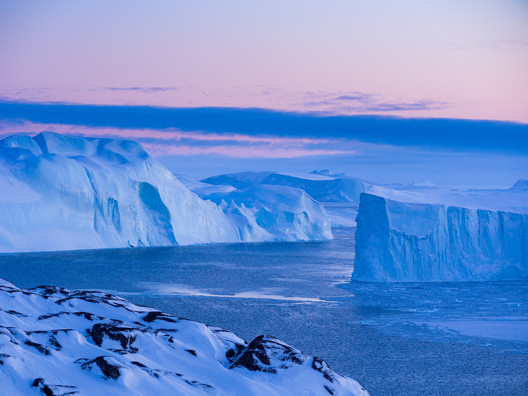 Olympus OM-D E-M5 sample photo. Iceberg dusk photography