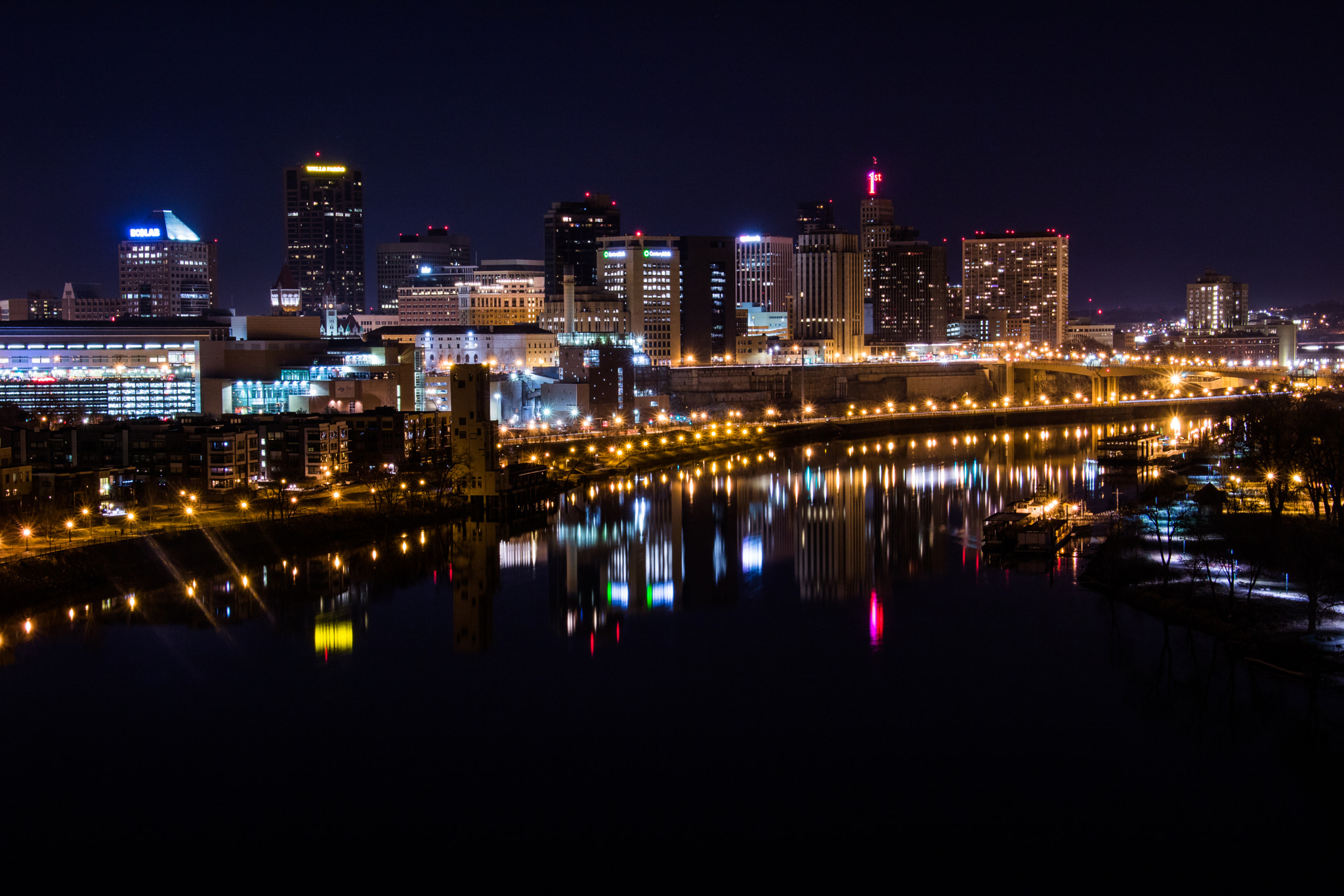 Canon EOS 760D (EOS Rebel T6s / EOS 8000D) sample photo. Saint paul, minnesota | 04.01.2017 photography