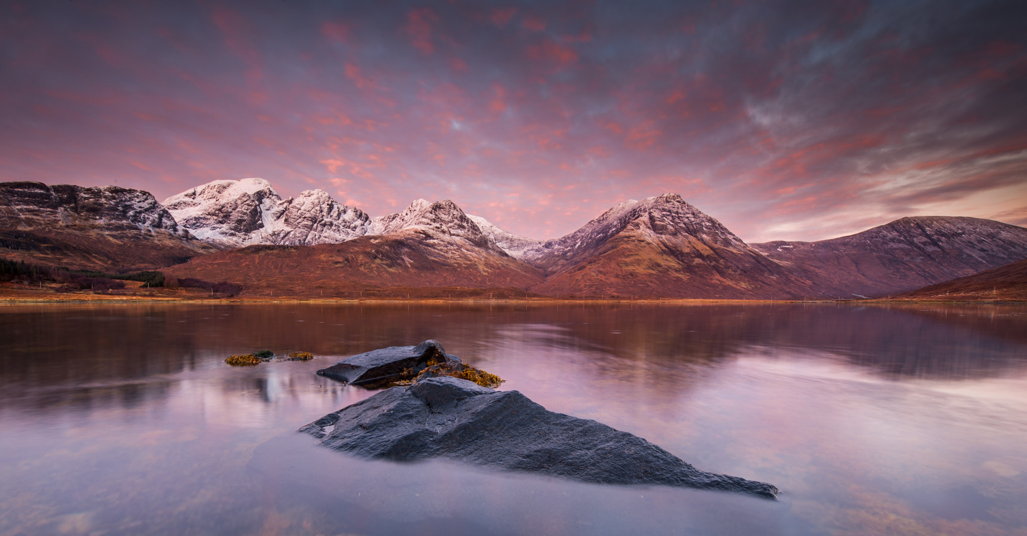 Nikon AF-S Nikkor 14-24mm F2.8G ED sample photo. Slapin loch, isle of skye photography