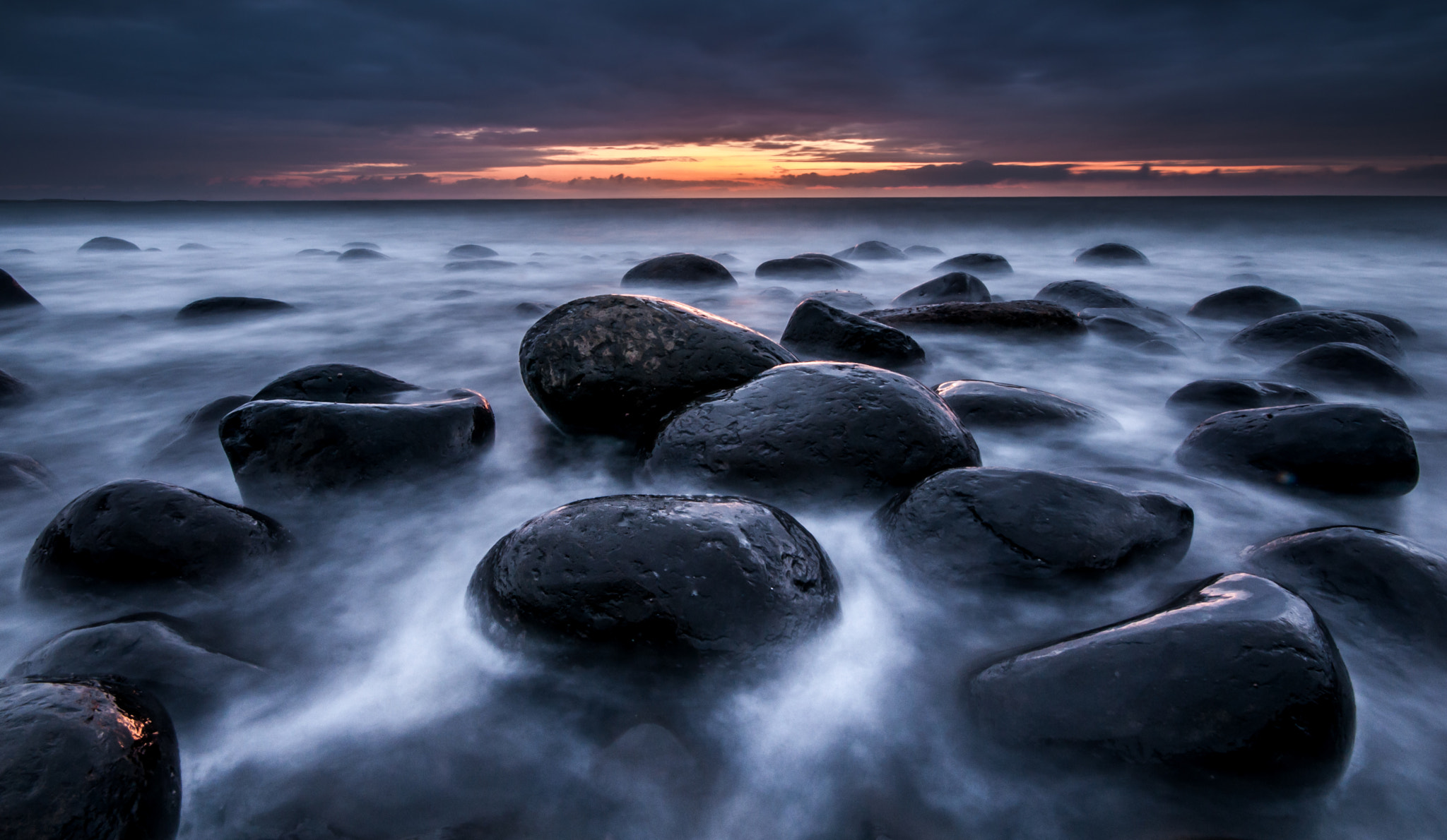 Nikon D300 sample photo. Dunstanburgh, northumberland photography