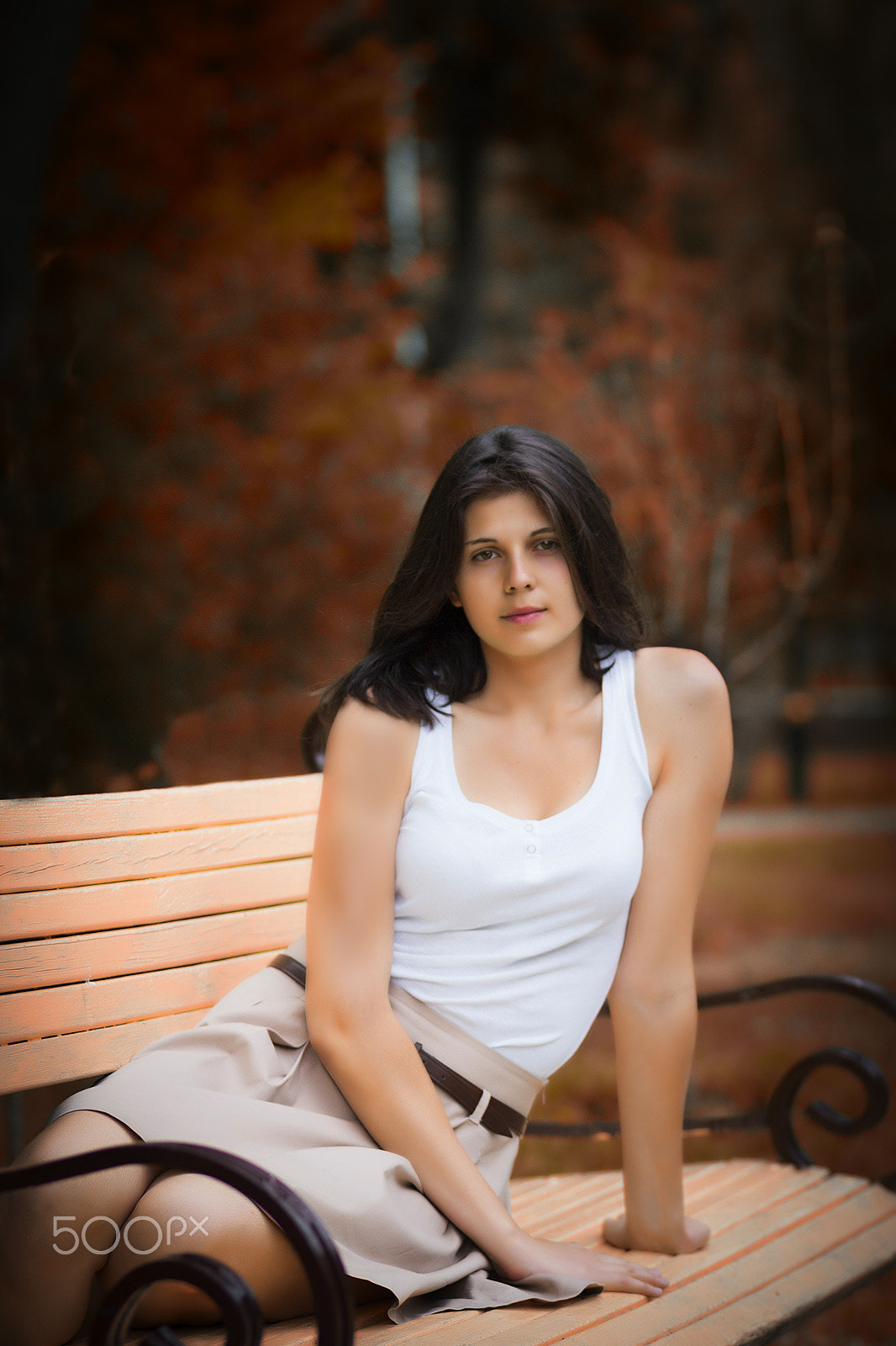 Canon EOS 60D sample photo. Anna on the bench photography