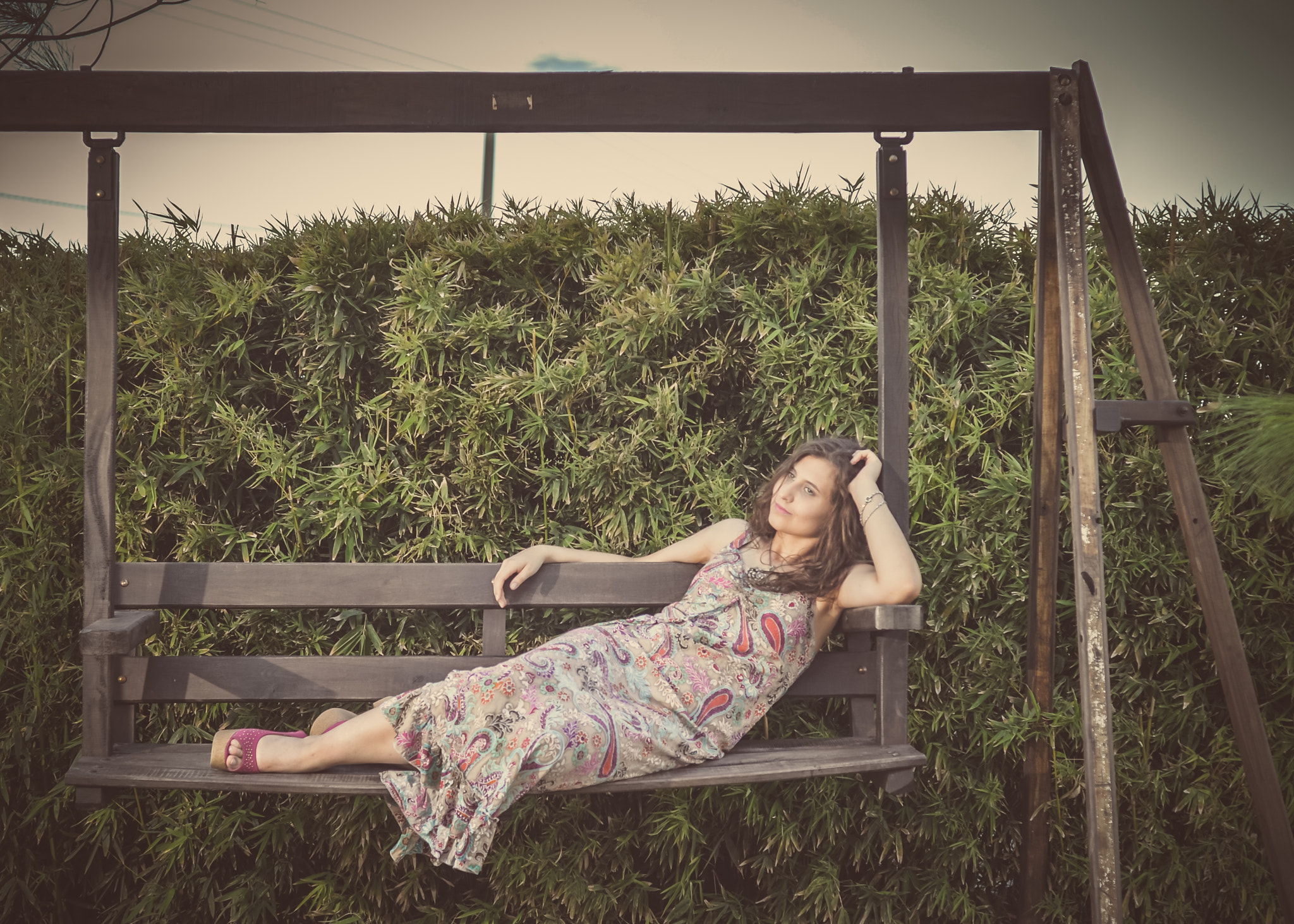 Nikon D7000 + Nikon AF Nikkor 50mm F1.8D sample photo. #hammock #sesion #book #redboxfotografía photography