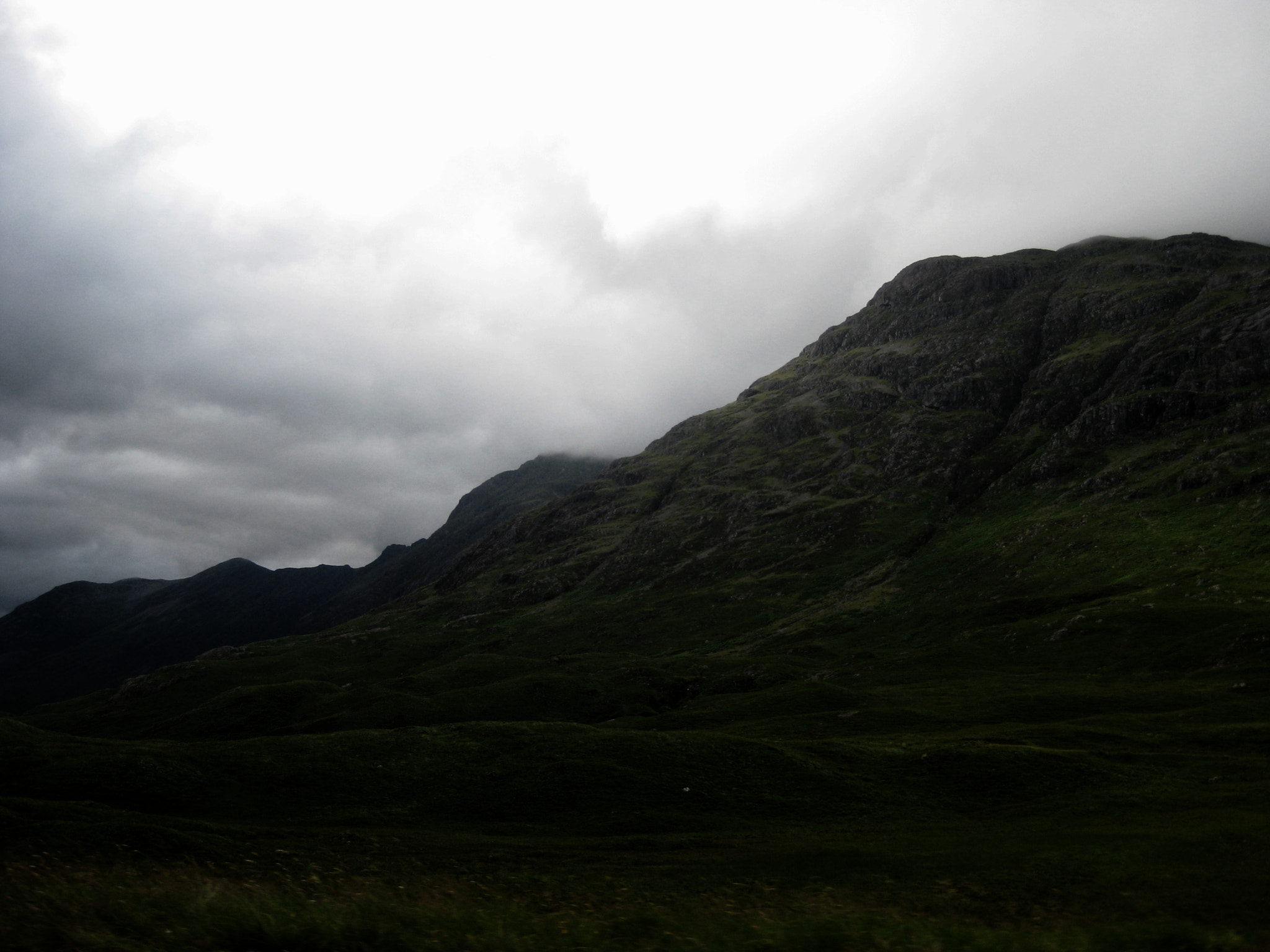 Canon PowerShot SD1100 IS (Digital IXUS 80 IS / IXY Digital 20 IS) sample photo. Scottish fog (iii) photography